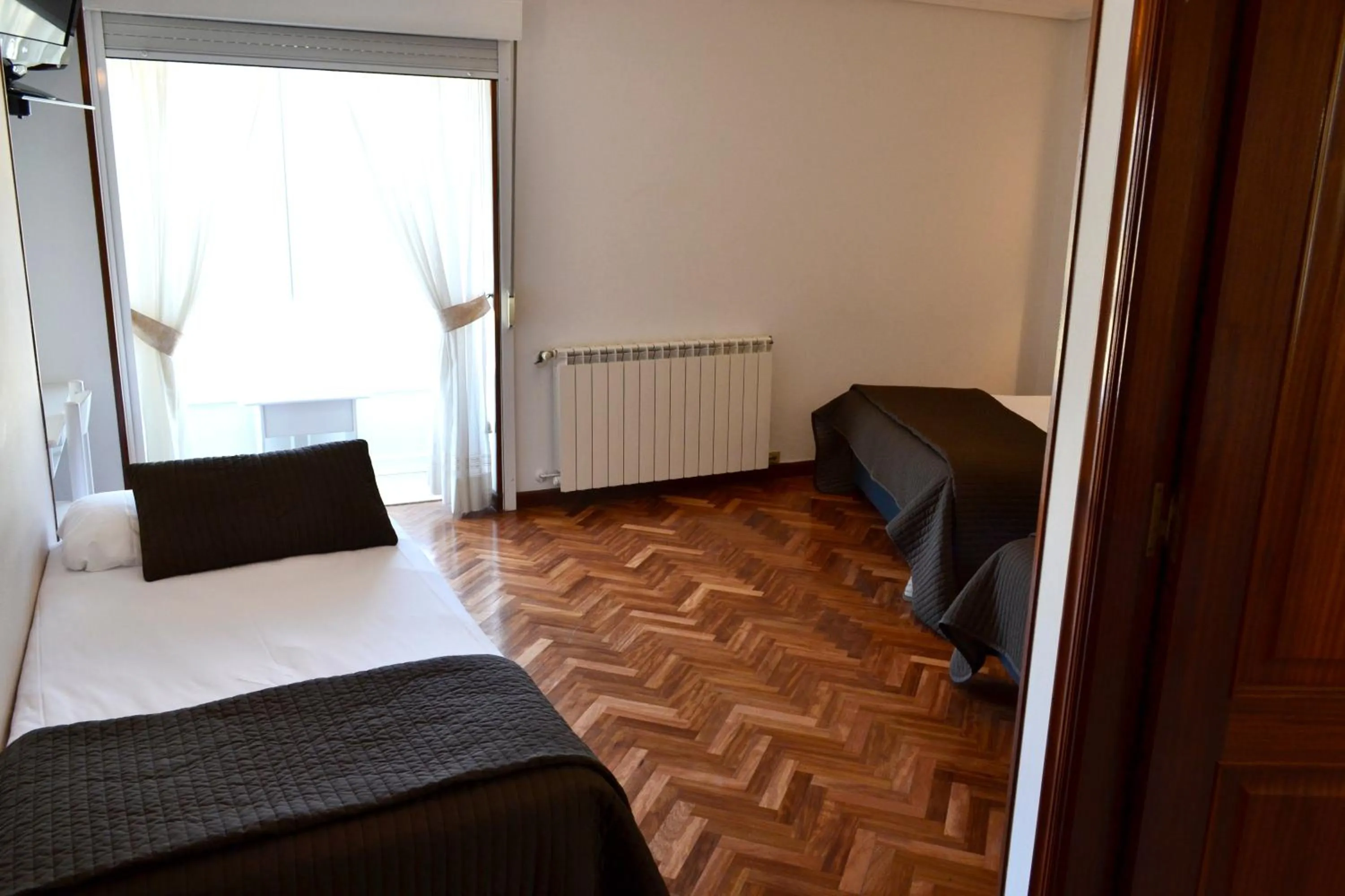 Bed in Hotel Alda Santa Cristina