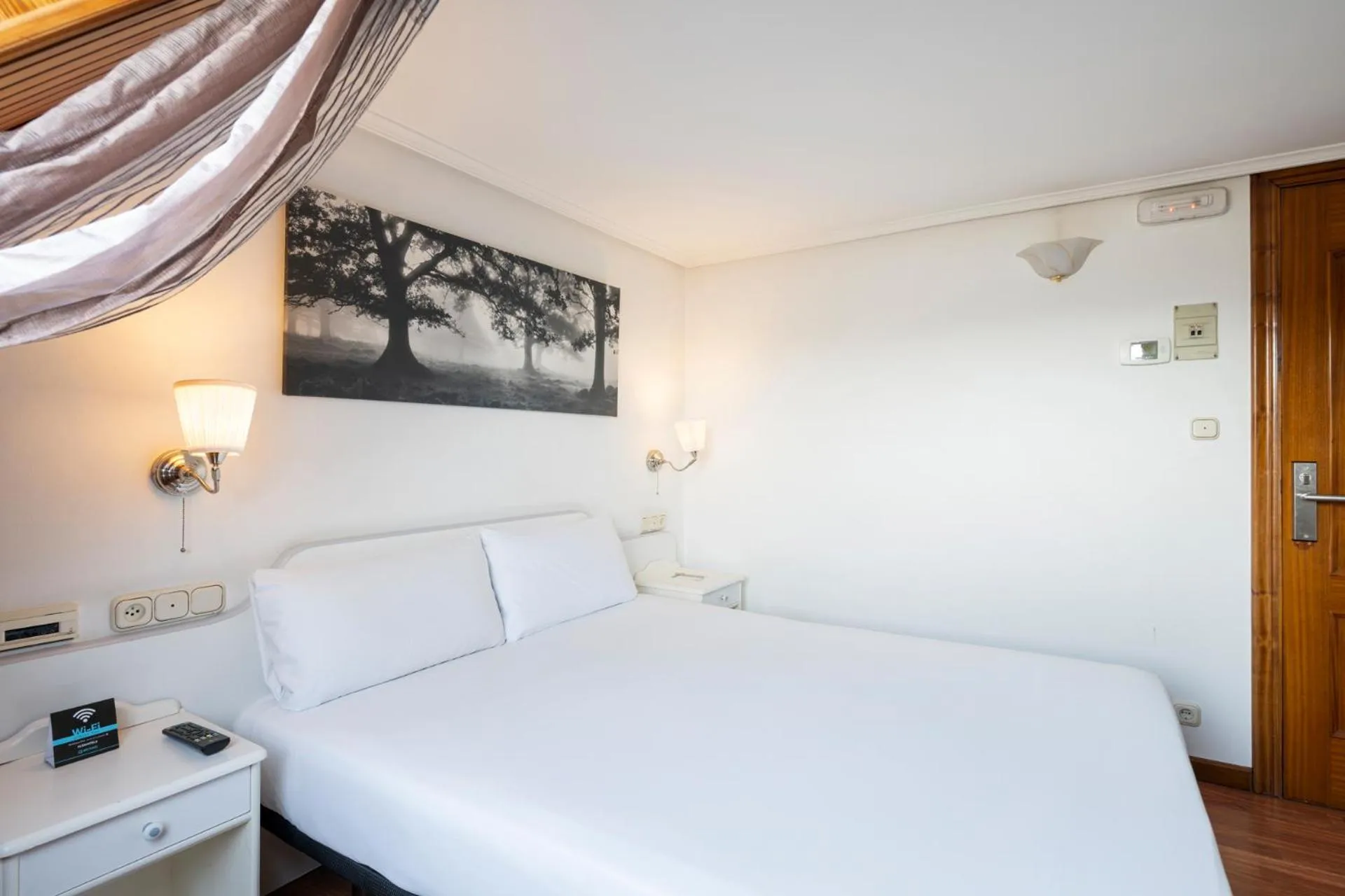 Photo of the whole room, Bed in Hotel Alda Santa Cristina