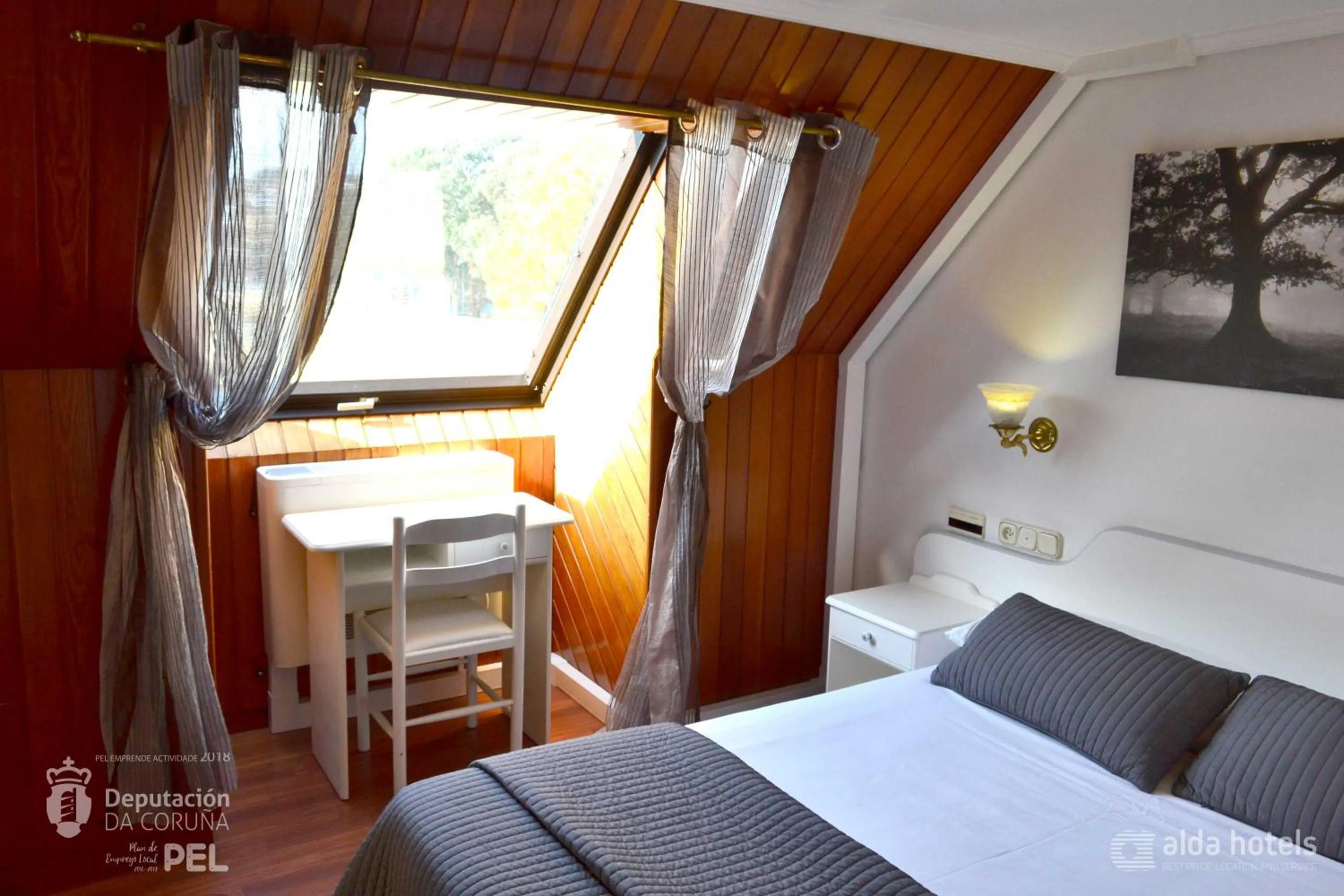 Photo of the whole room, Bed in Hotel Alda Santa Cristina