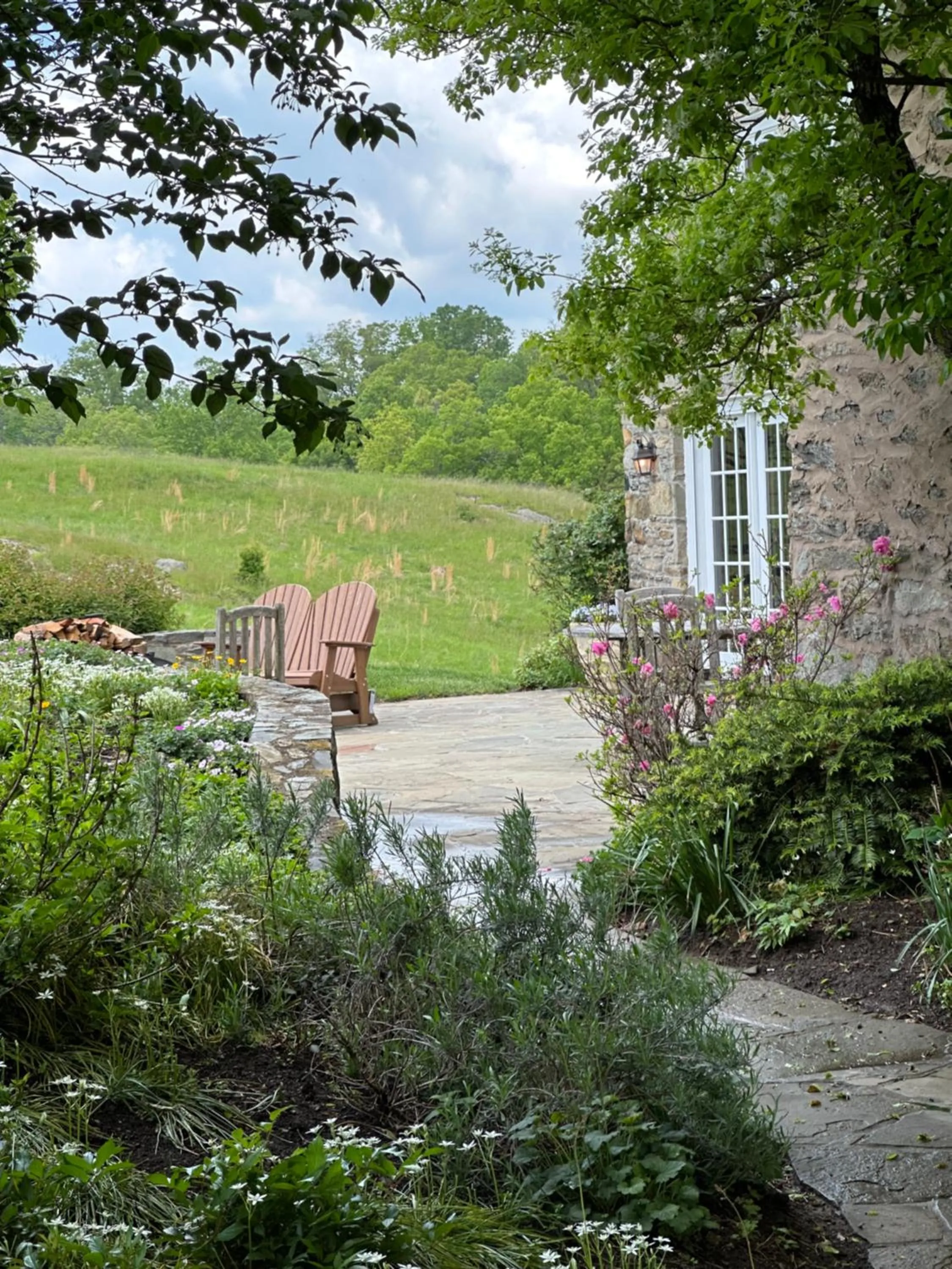 Natural landscape in Goodstone Inn & Restaurant