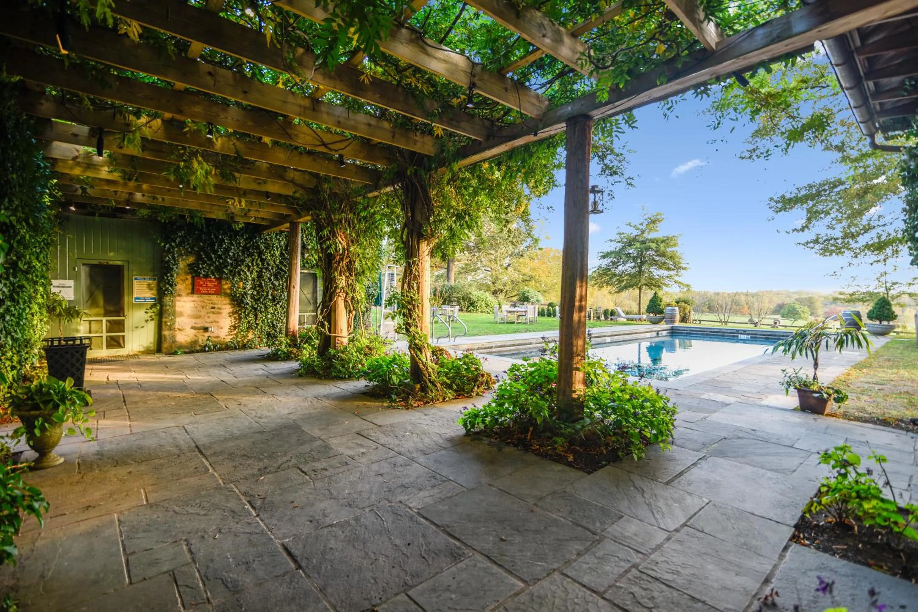 Natural landscape in Goodstone Inn & Restaurant