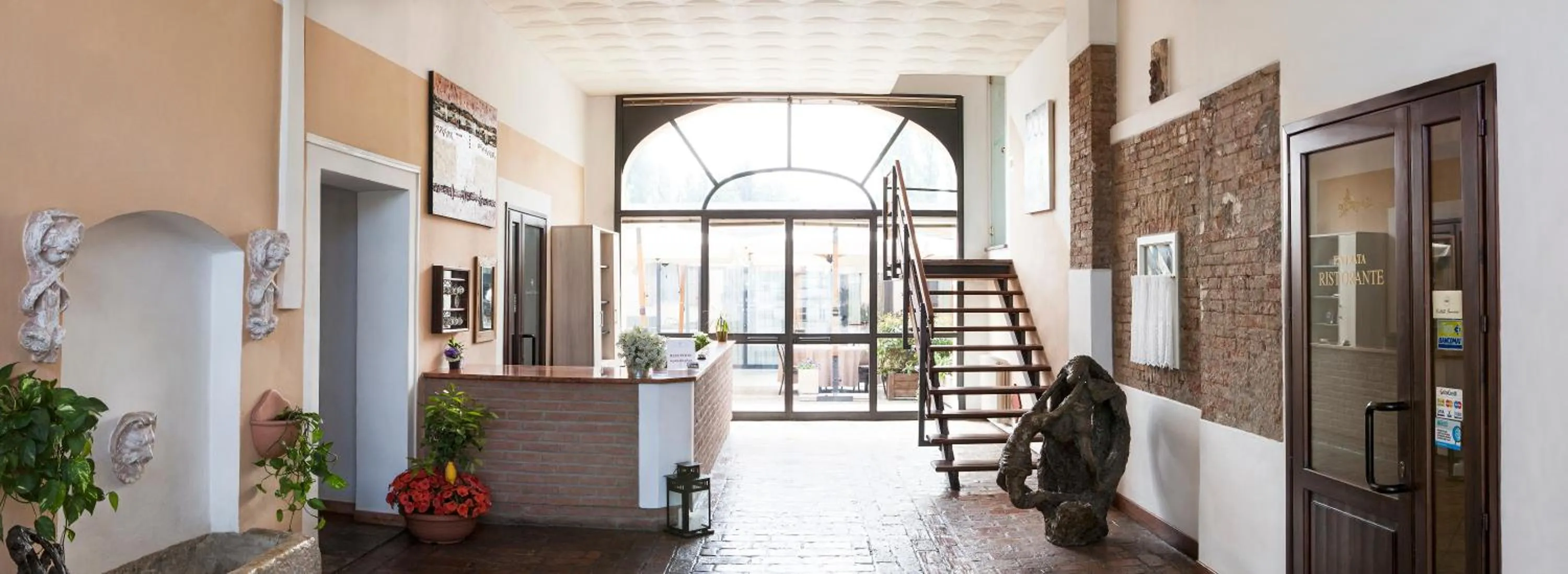 Lobby or reception in Hotel Tenuta Santo Stefano