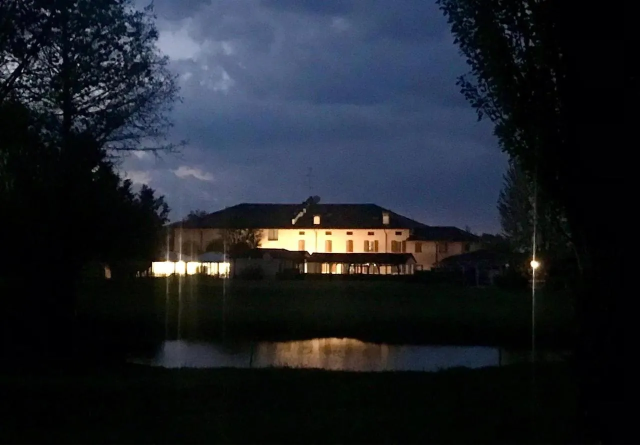 Night in Hotel Tenuta Santo Stefano