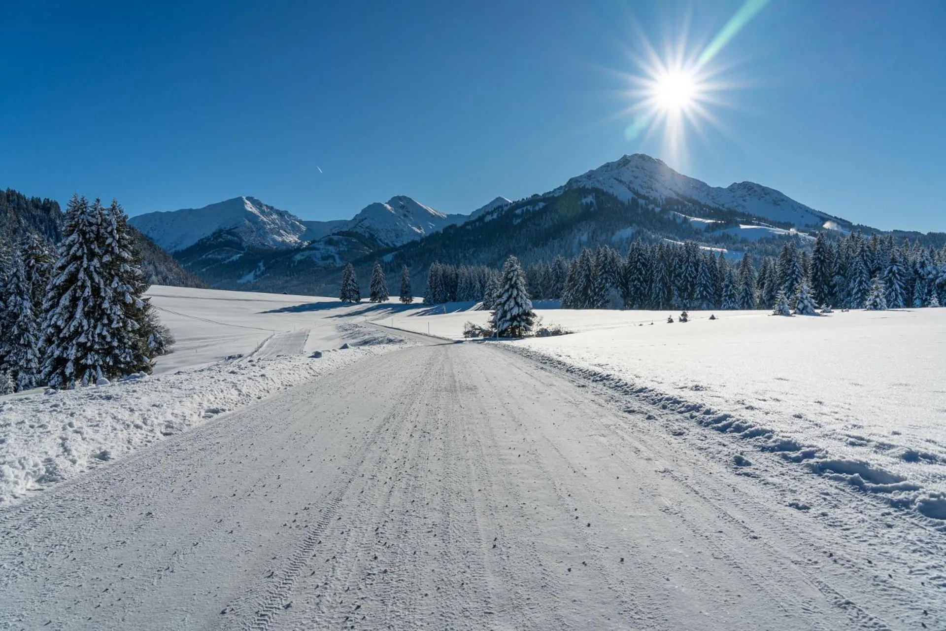 Property building in Ruhehotel & Naturresort Rehbach - Adults only