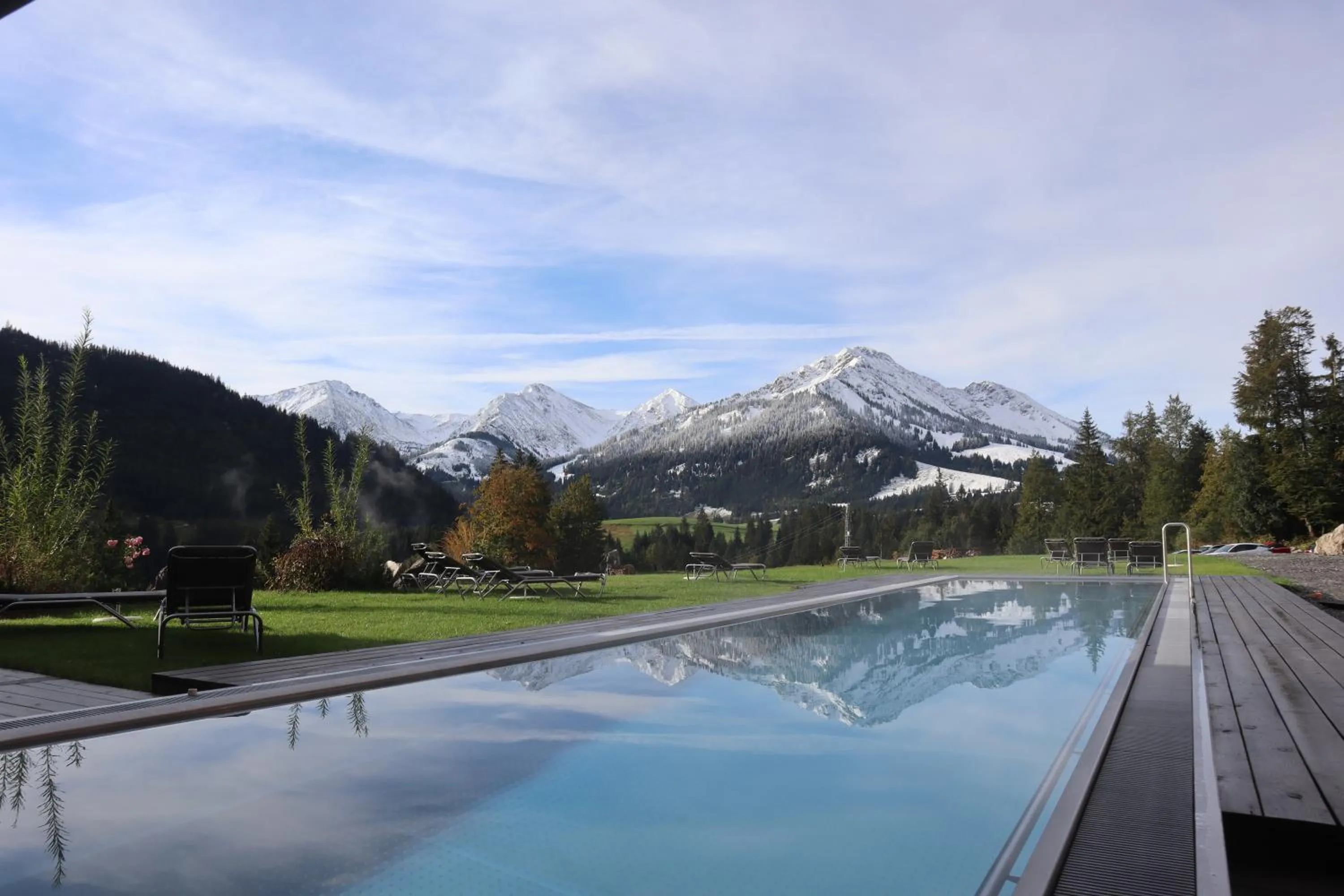 Swimming pool in Ruhehotel & Naturresort Rehbach - Adults only