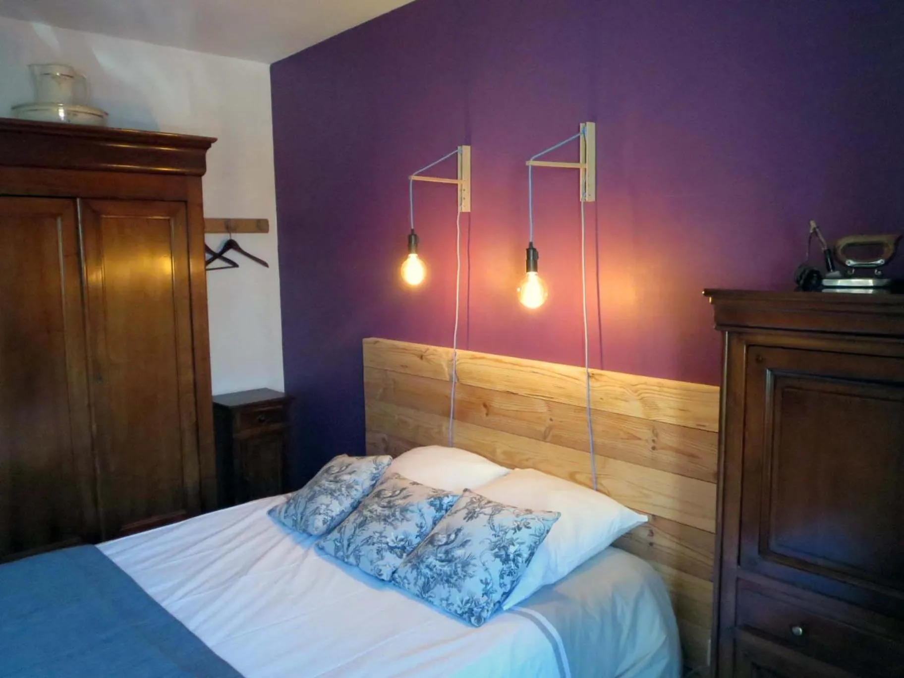 Bed in AUBERGE GAILLARD