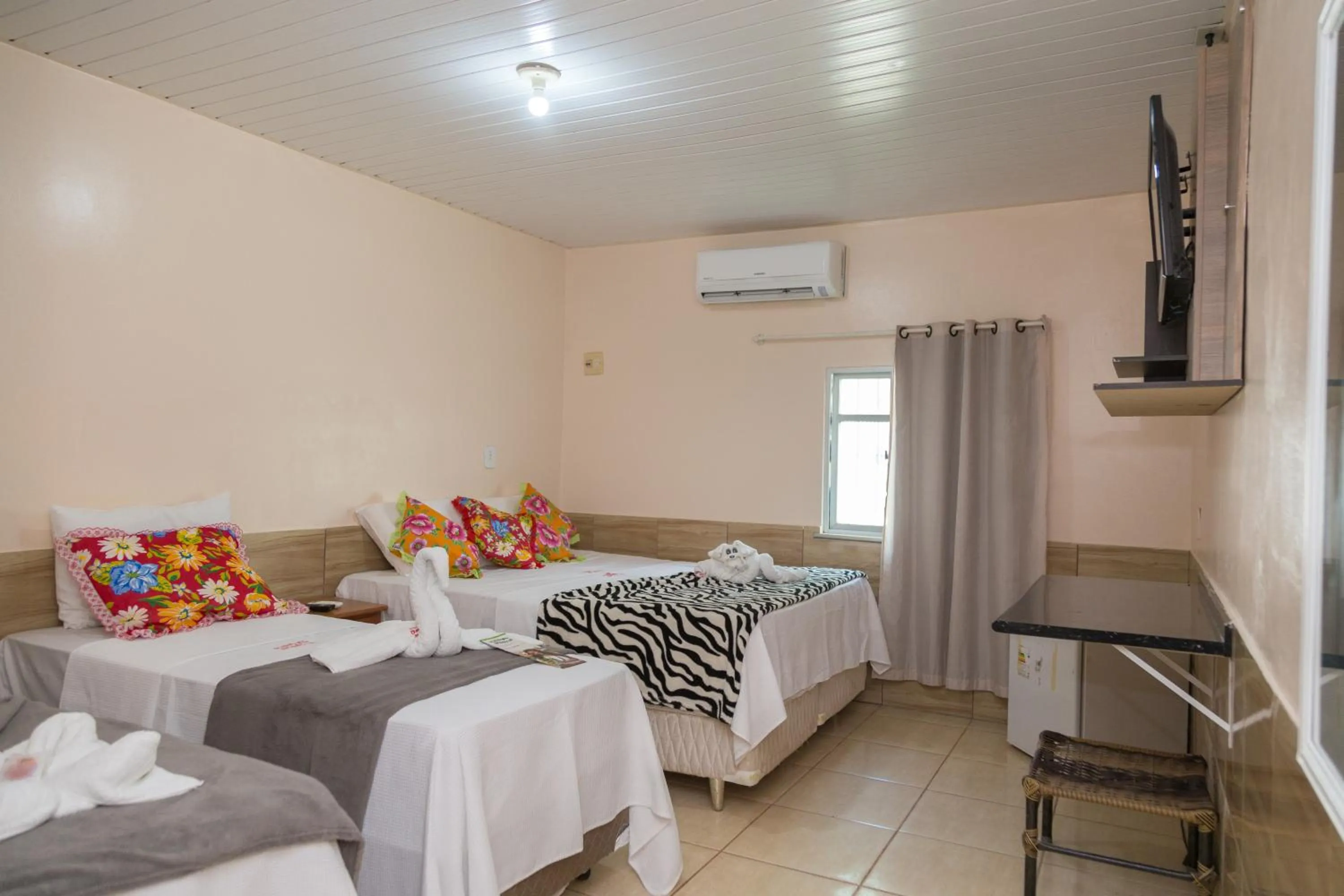 Photo of the whole room, Bed in Hotel Marajó - Turismo de Experiência