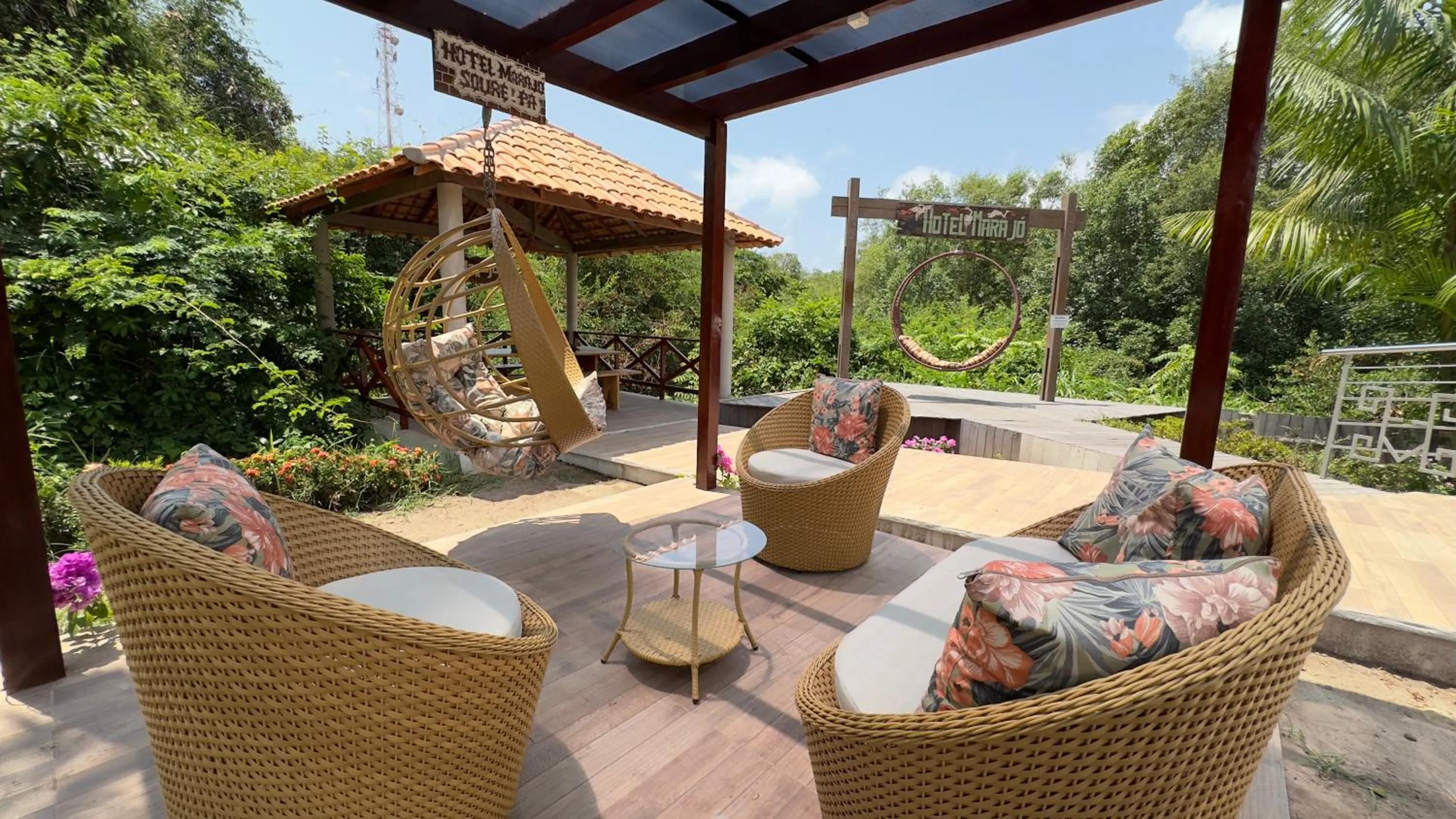 Seating area in Hotel Marajó - Turismo de Experiência