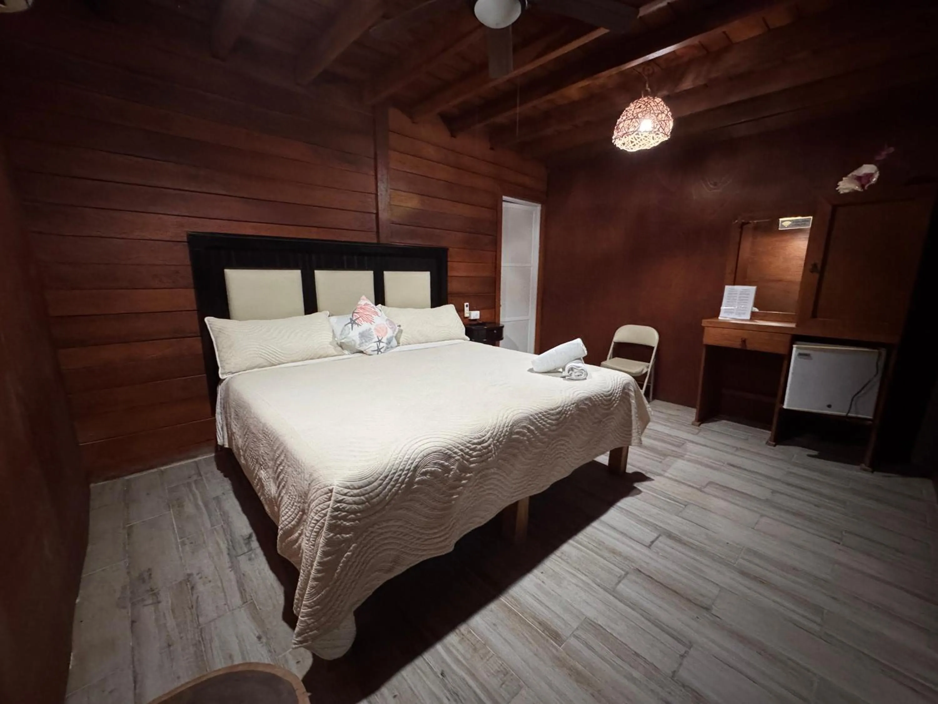 Bed in Hotelito Villas Holbox