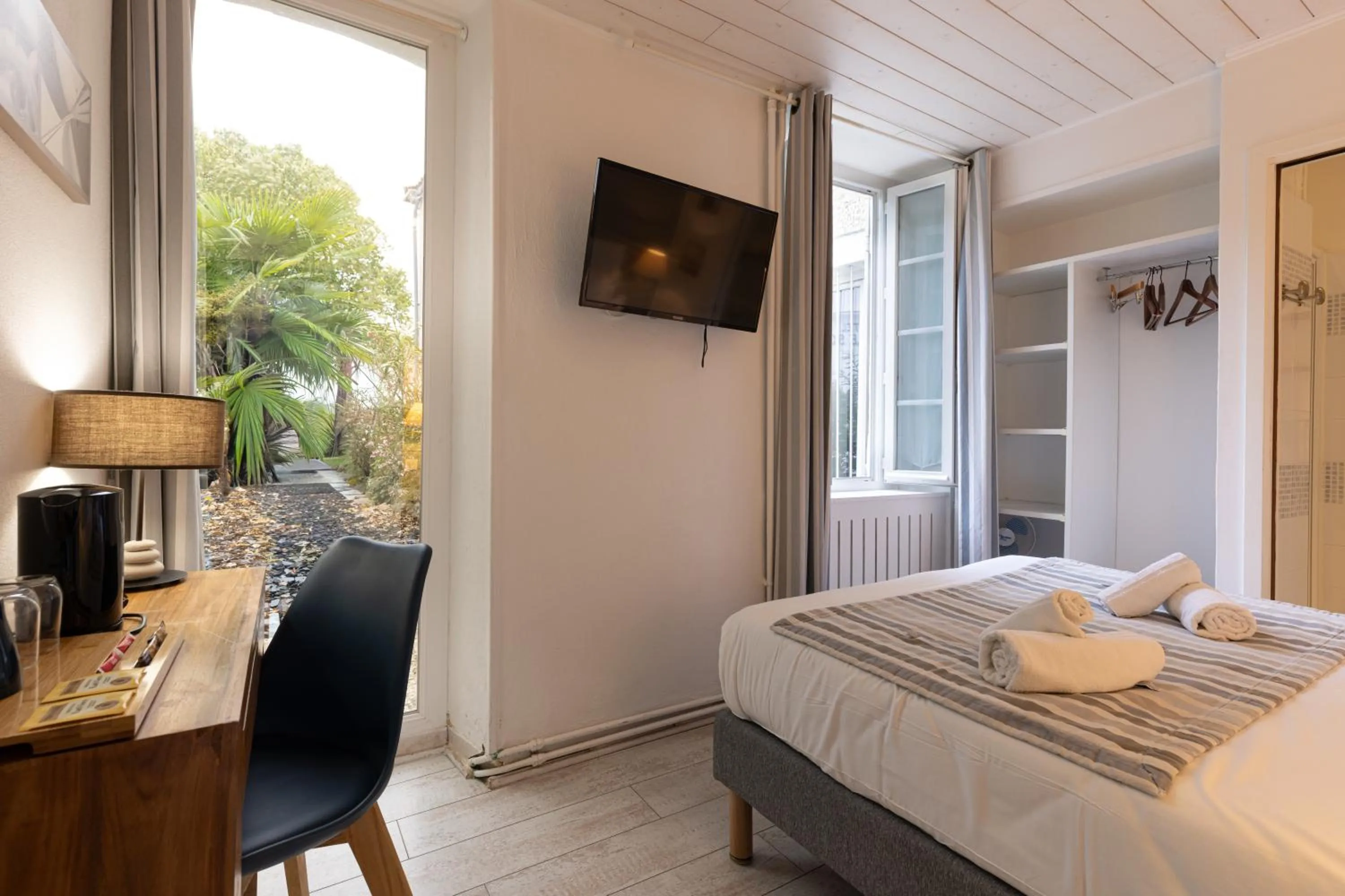 Bed in Hôtel Le Square