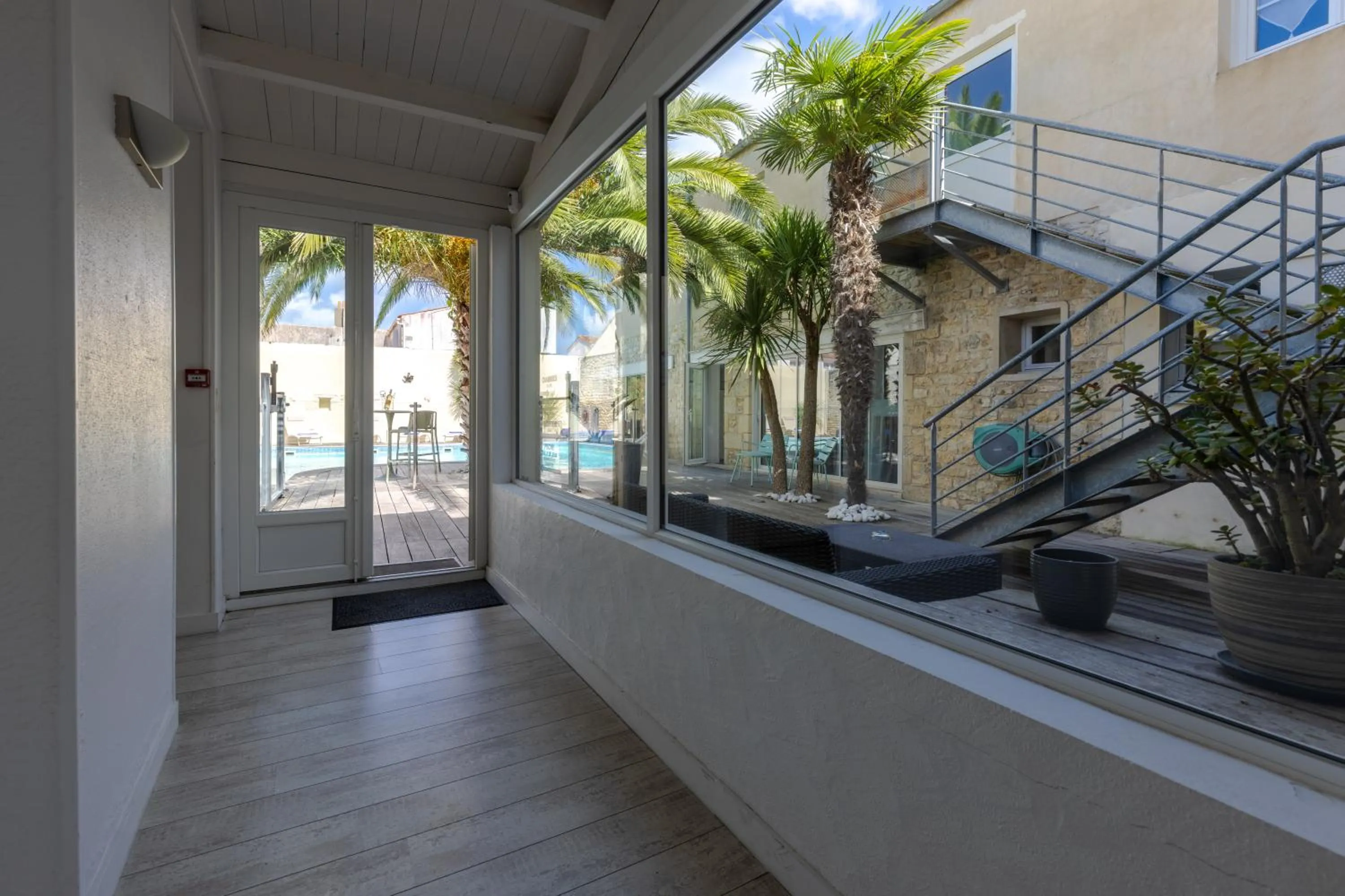 Property building in Hôtel Le Square