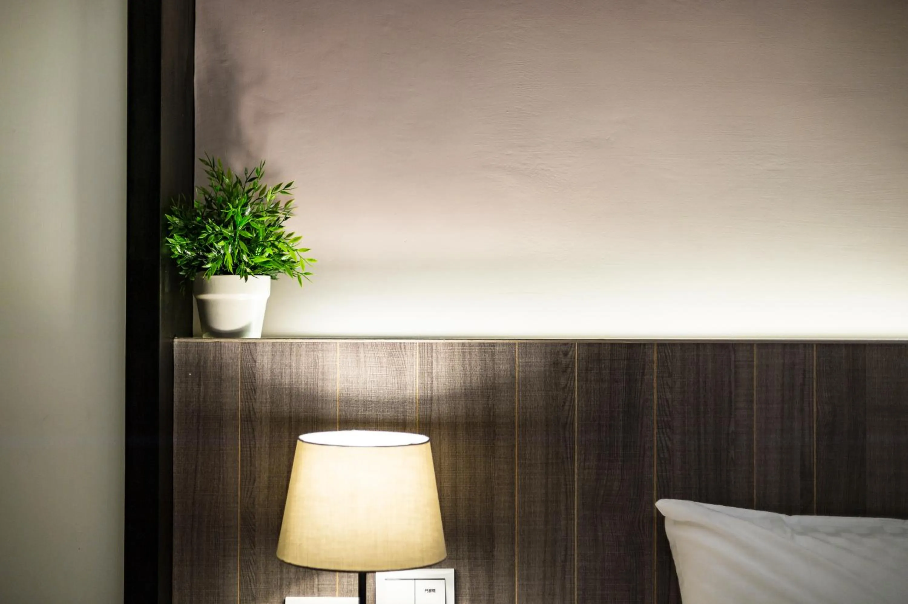 Bed in Rhino Guest House