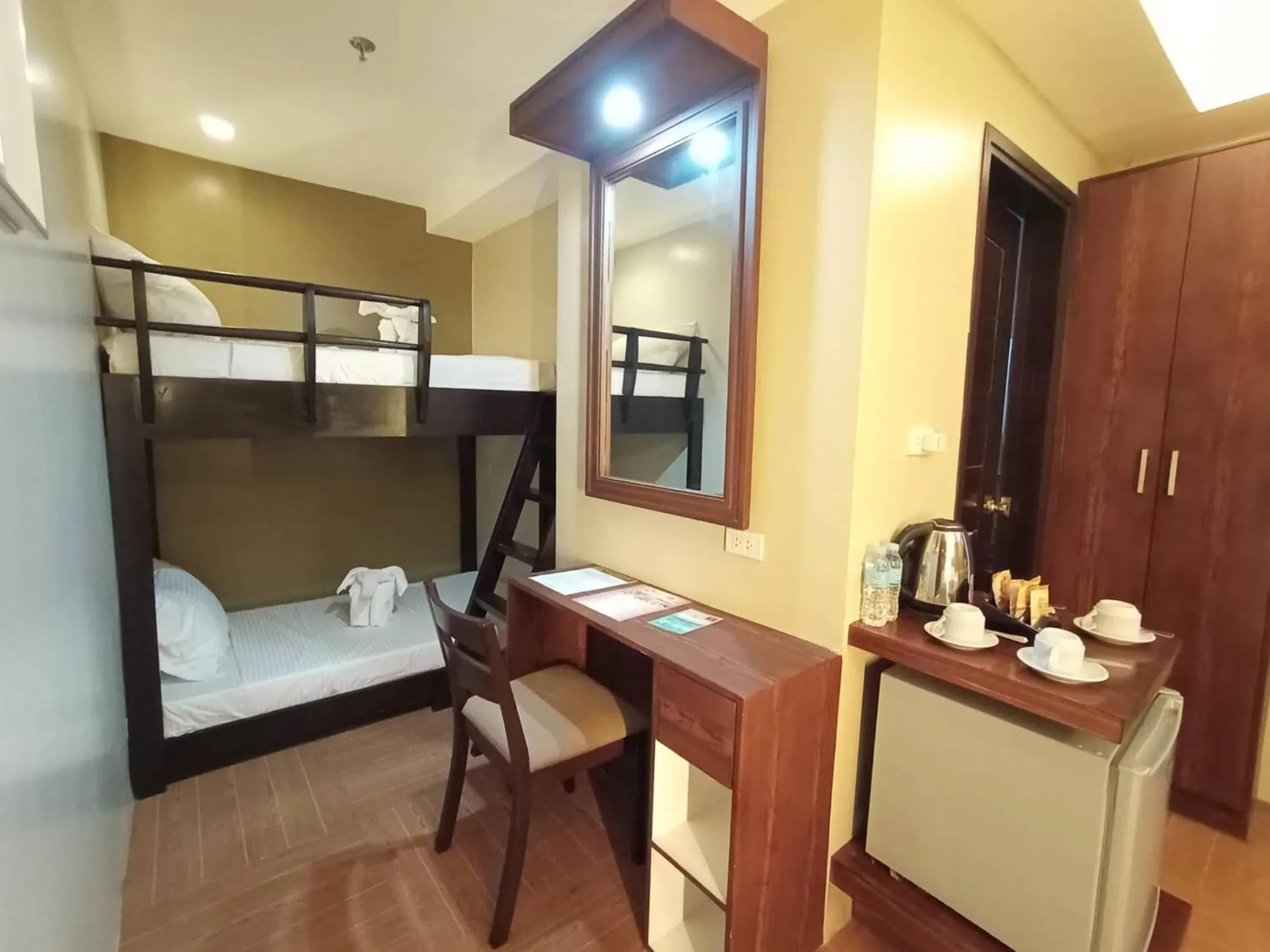 Bed in Treasure Island Hotel With Mini Water Adventure