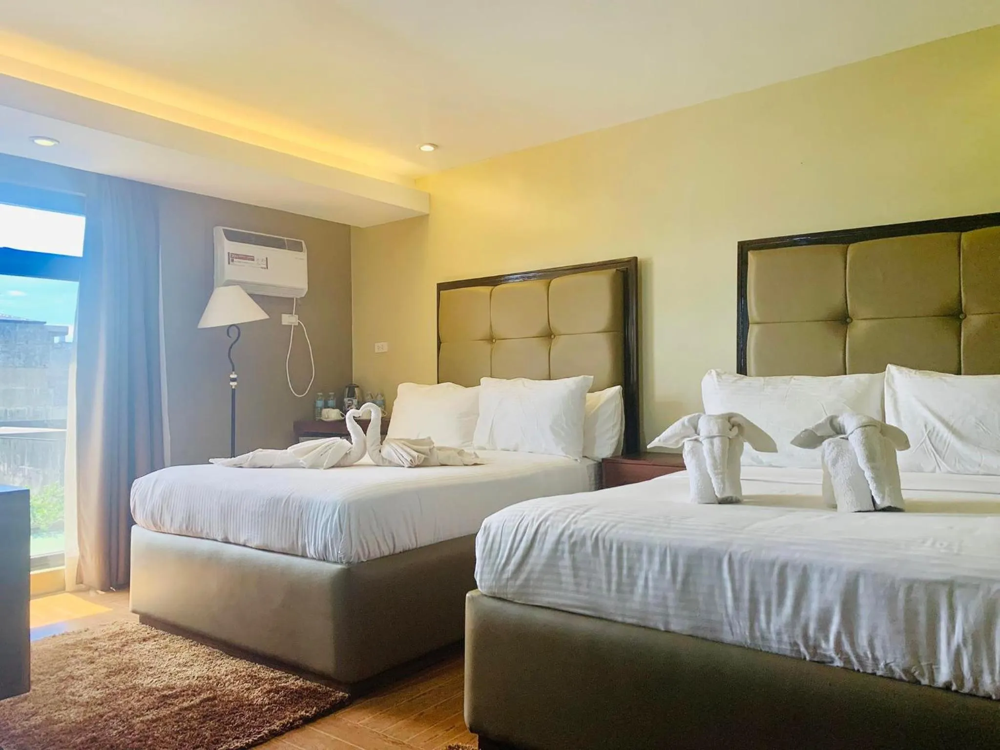 Bed in Treasure Island Hotel With Mini Water Adventure