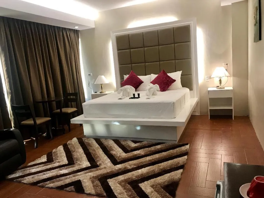 Bed in Treasure Island Hotel With Mini Water Adventure