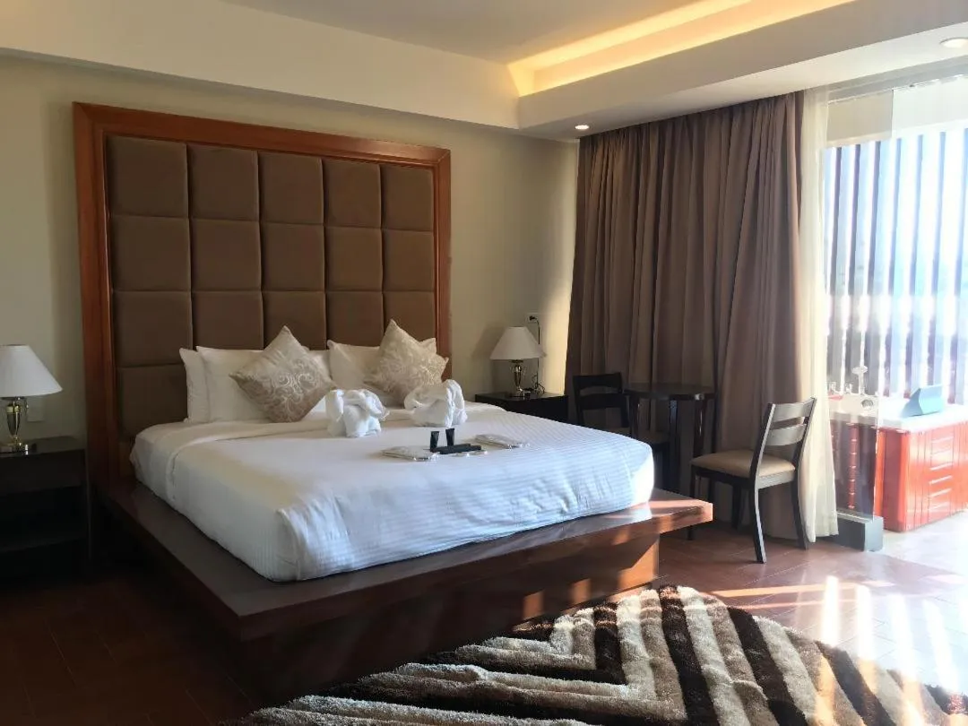 Bed in Treasure Island Hotel With Mini Water Adventure