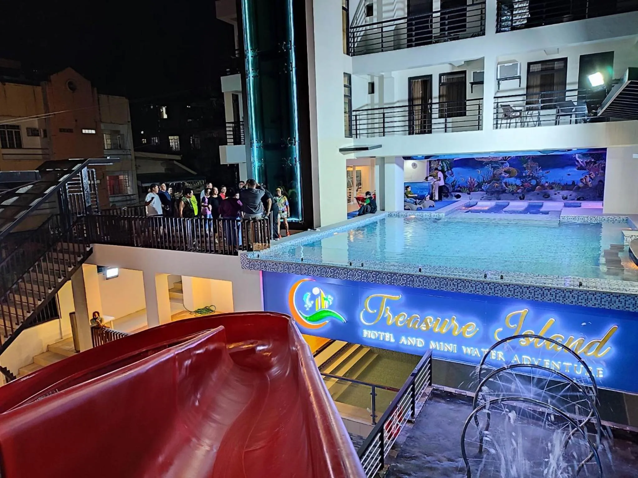 Swimming pool in Treasure Island Hotel With Mini Water Adventure
