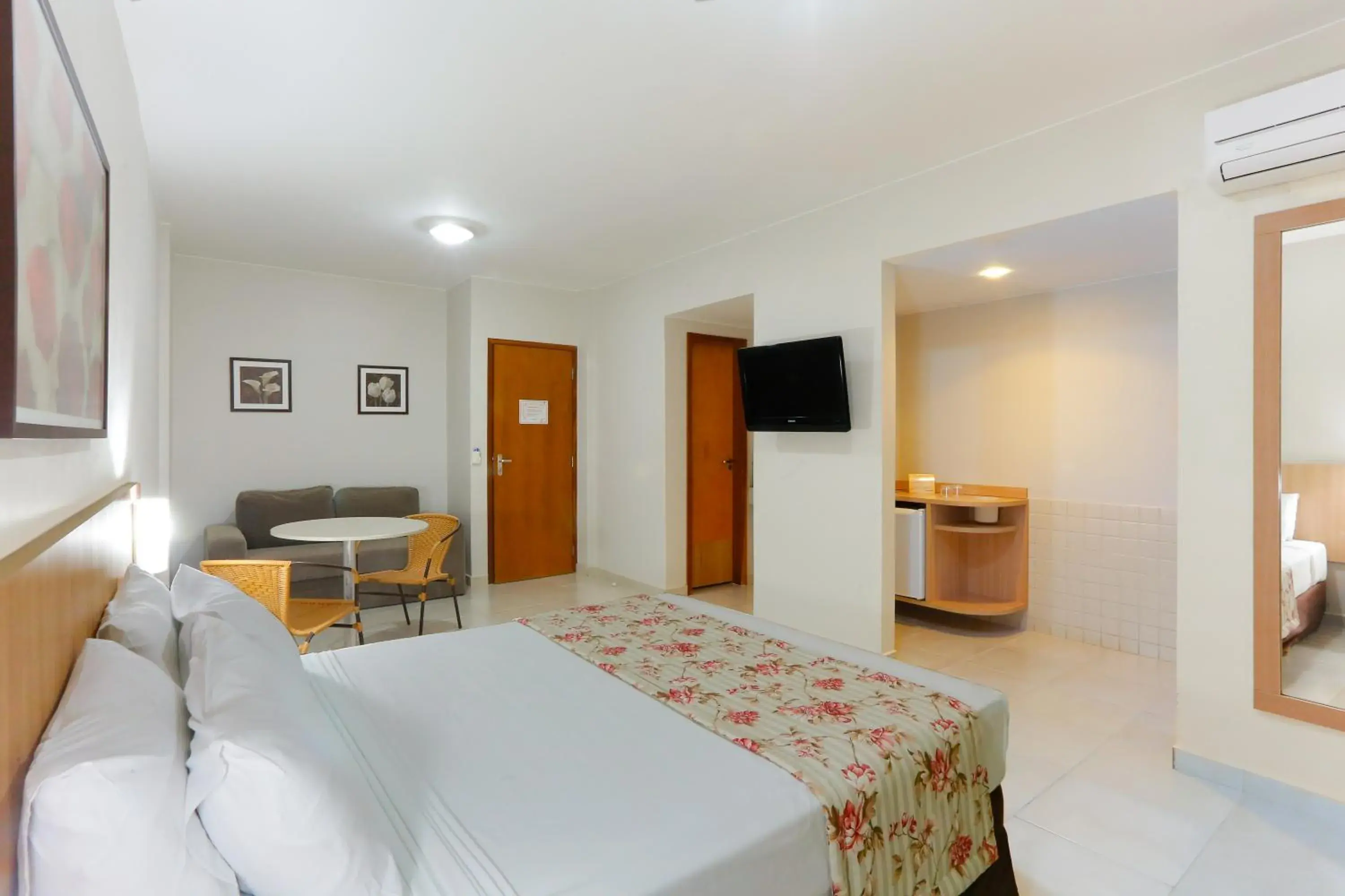 Superior Deluxe Double or Twin Room - single occupancy in HotSprings OFICIAL B3 Hotéis Superior Deluxe Double or Twin Room - single occupancy in HotSprings OFICIAL B3 Hotéis