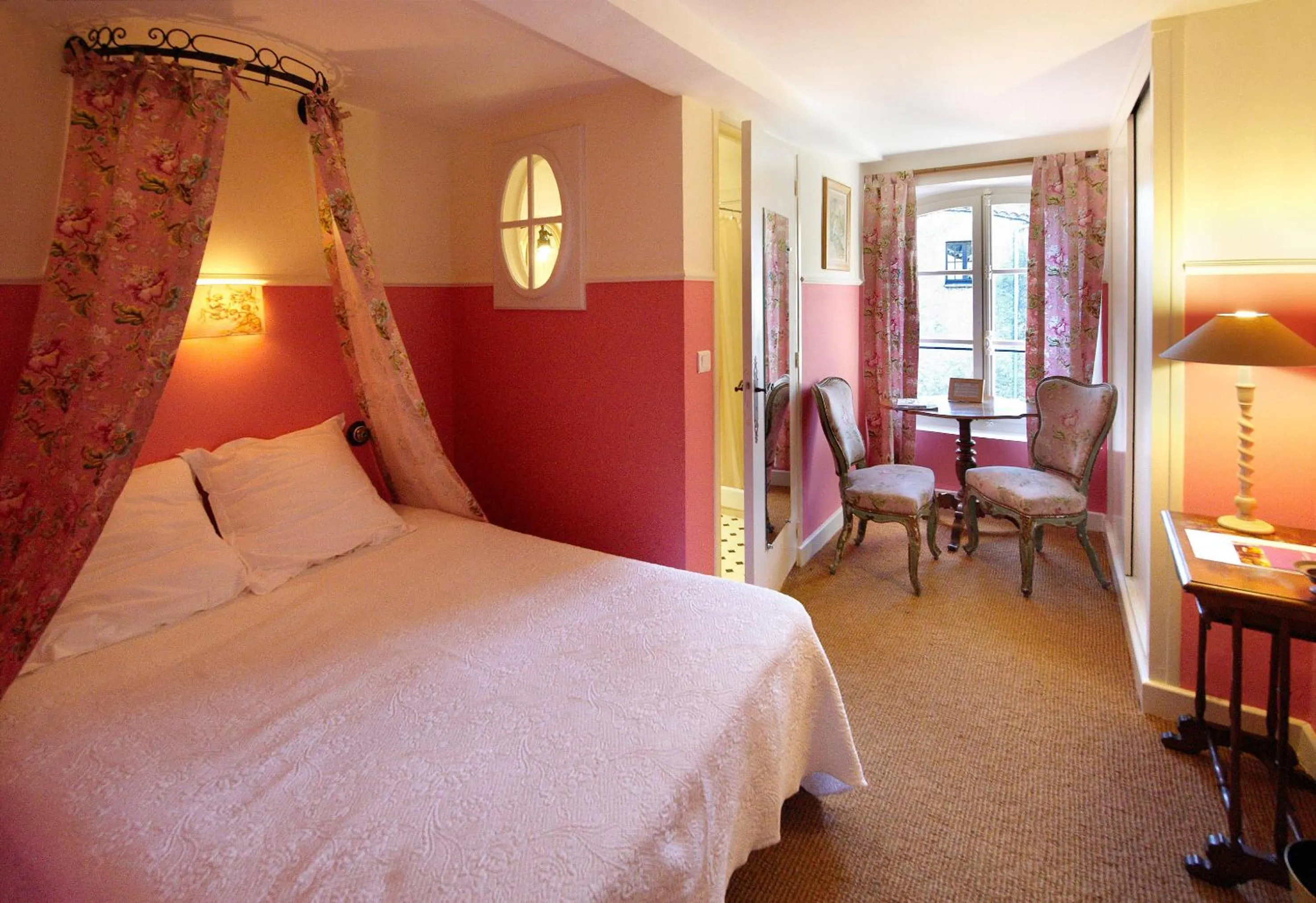 Comfort Double Room in Hotel Restaurant des Deux Rocs