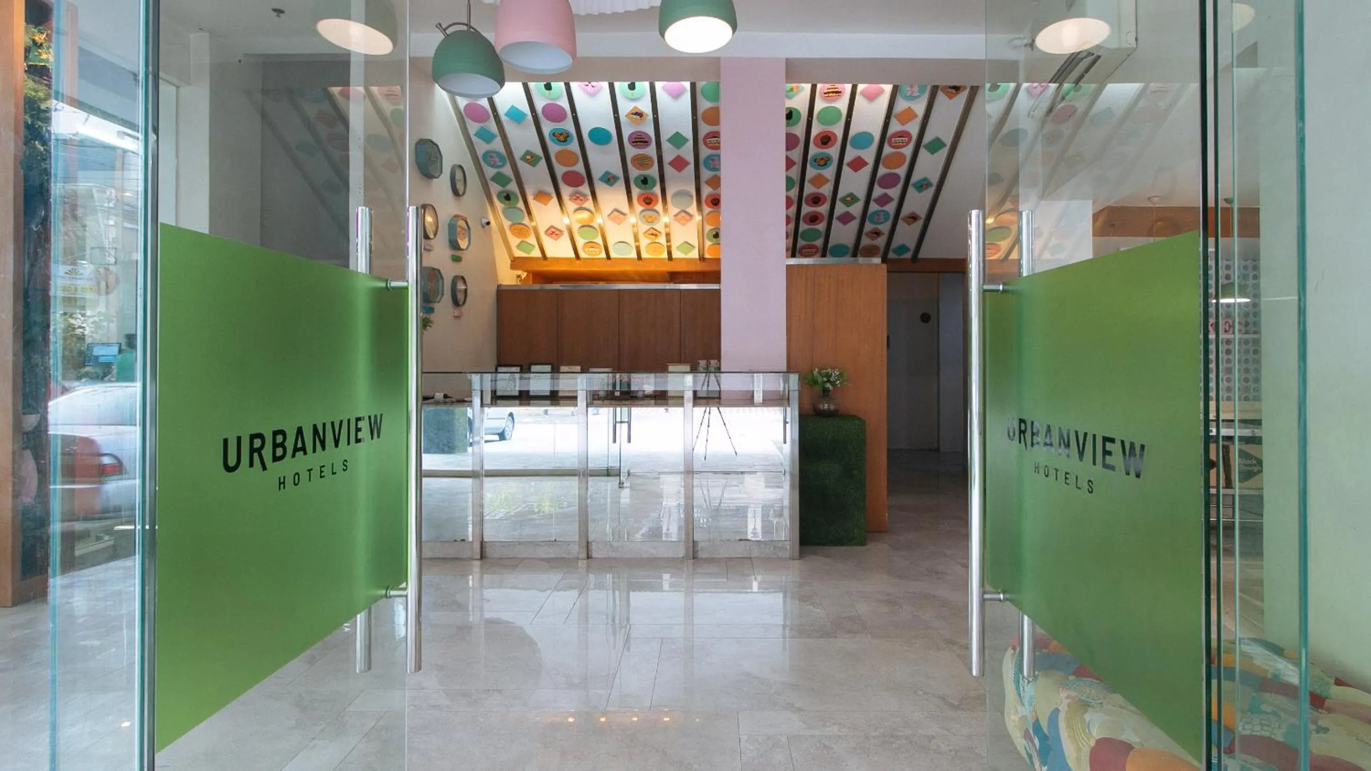 Lobby or reception in UrbanView at Lacson Street Bacolod City by RedDoorz