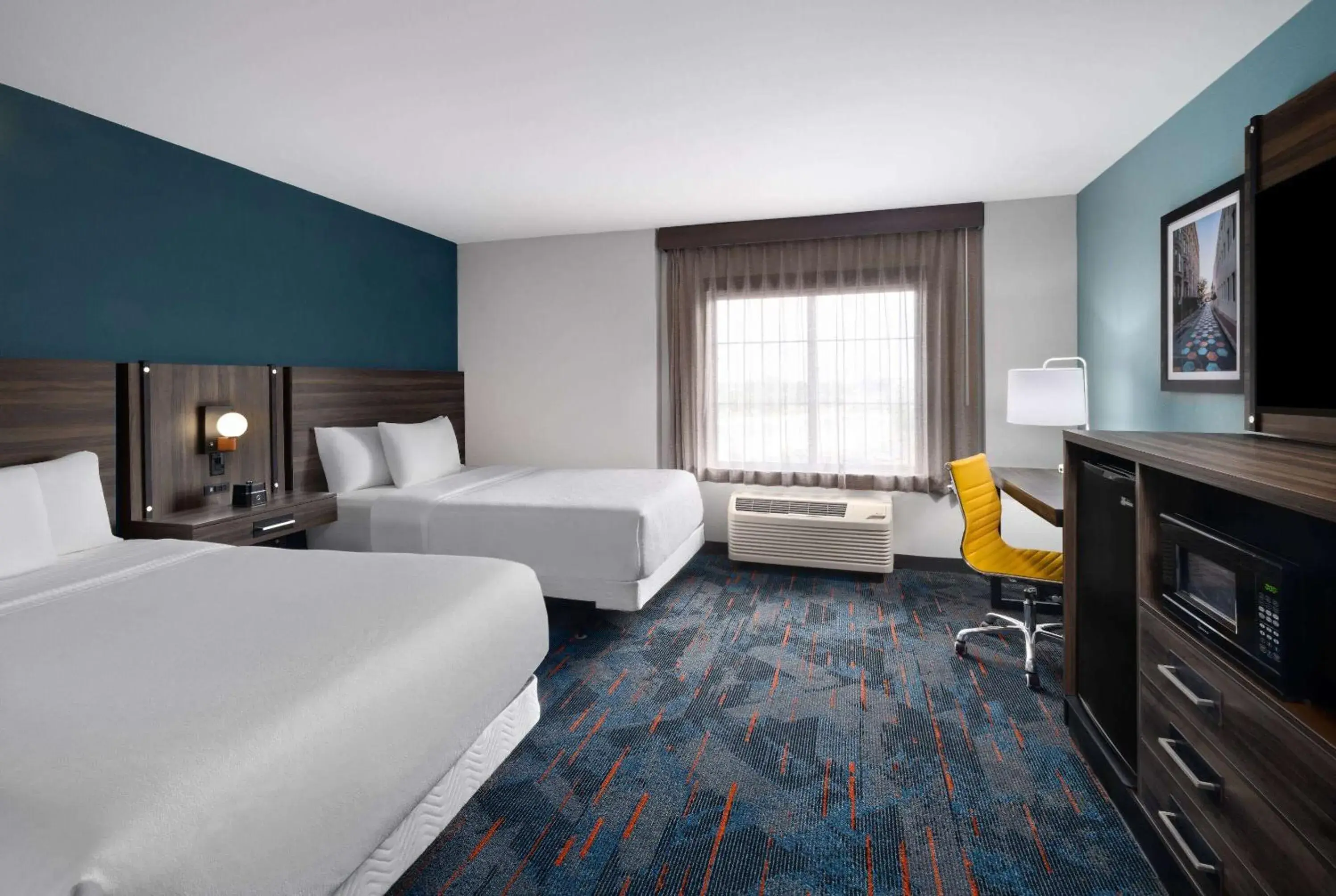 Double Room with Two Double Beds - Disability Access in La Quinta by Wyndham Greensboro NC Double Room with Two Double Beds - Disability Access in La Quinta by Wyndham Greensboro NC