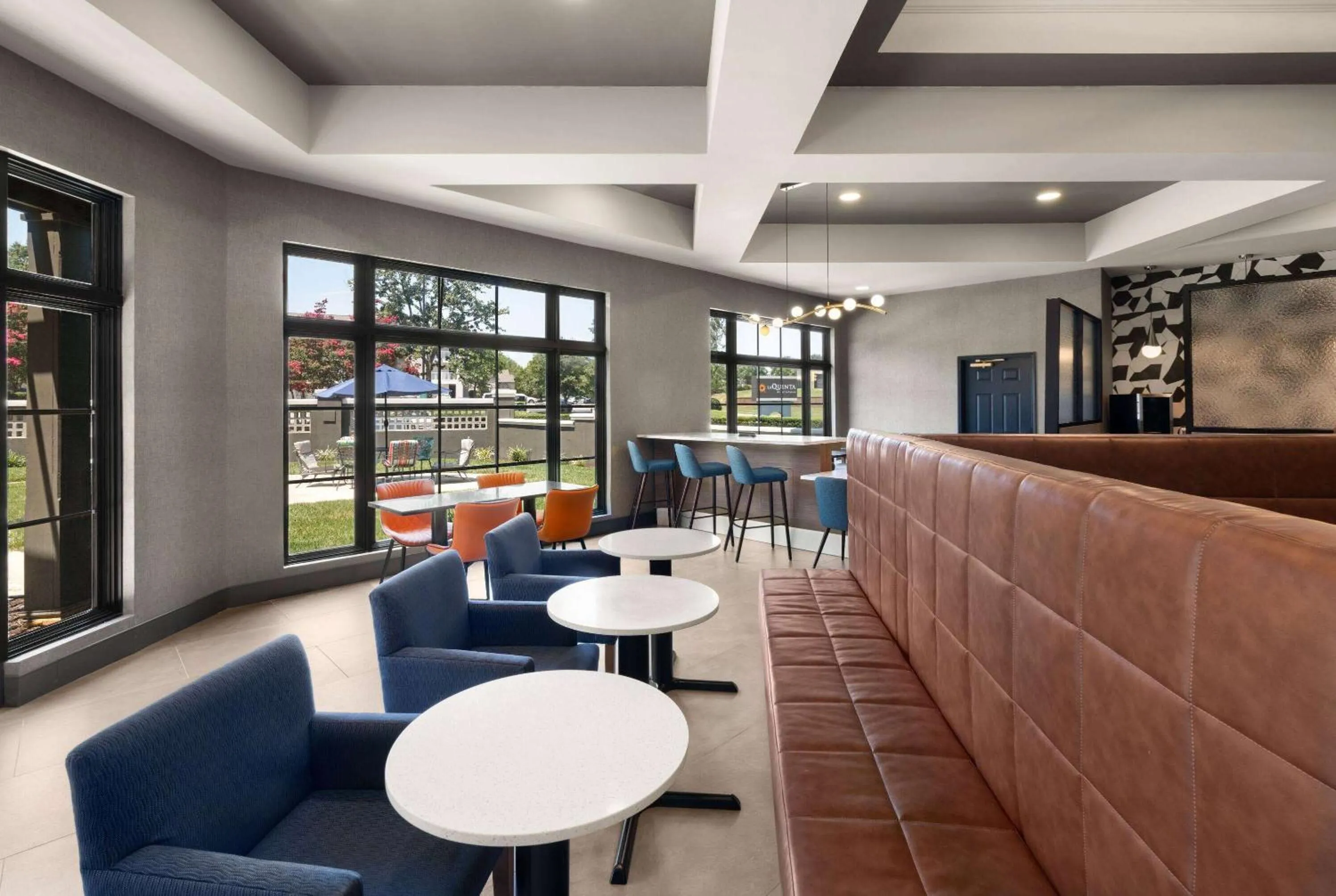 Breakfast in La Quinta by Wyndham Greensboro NC