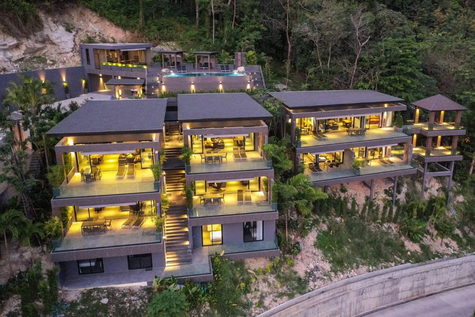 Property building in Ocean Rock Kalim