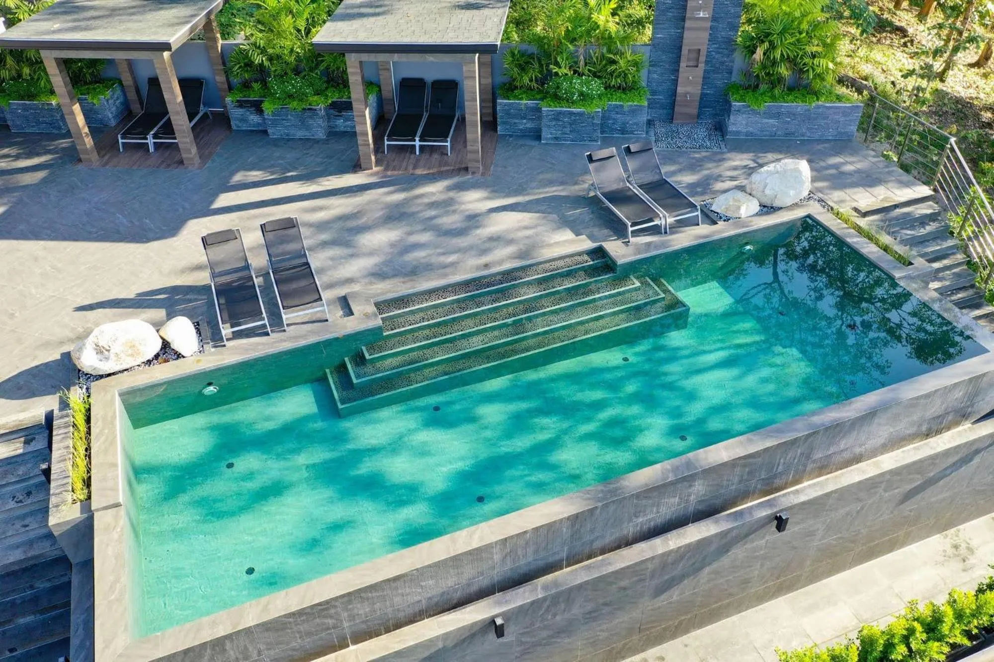 Swimming pool in Ocean Rock Kalim