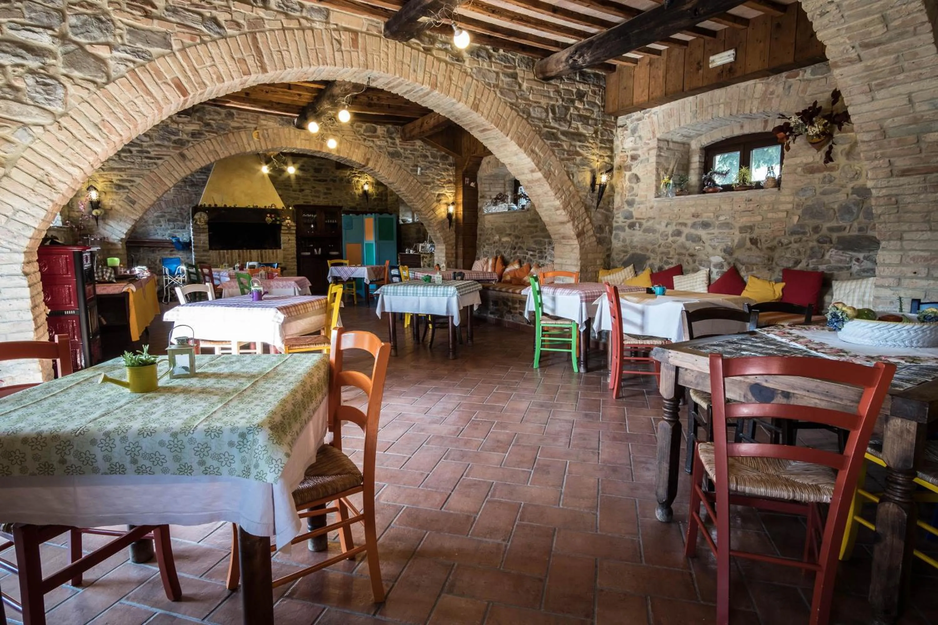 Restaurant/places to eat in Agriturismo Goccia di Luna