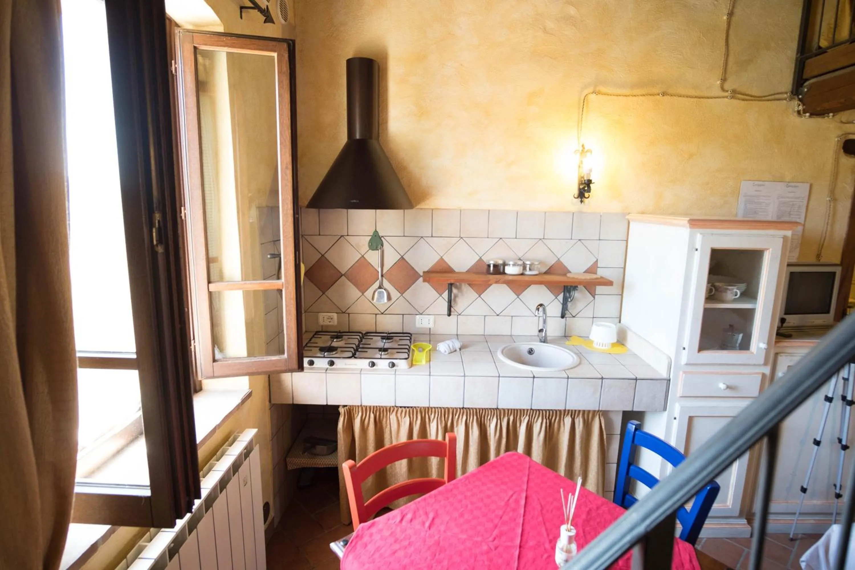 Kitchen or kitchenette in Agriturismo Goccia di Luna