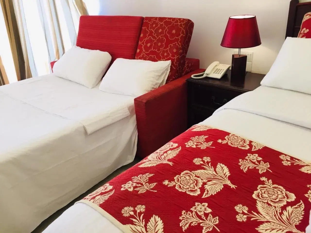 Deluxe Double Room with Extra Bed in Bayfront Deluxe Double Room with Extra Bed in Bayfront