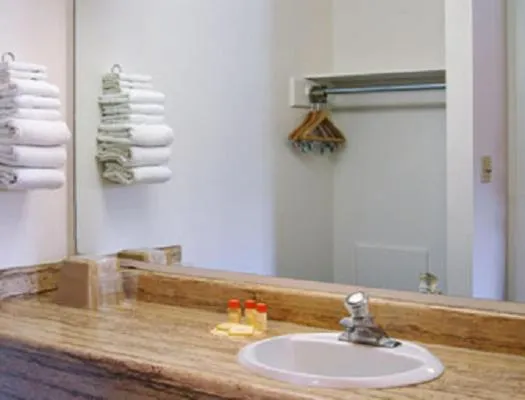 Bathroom in Days Inn by Wyndham San Marcos