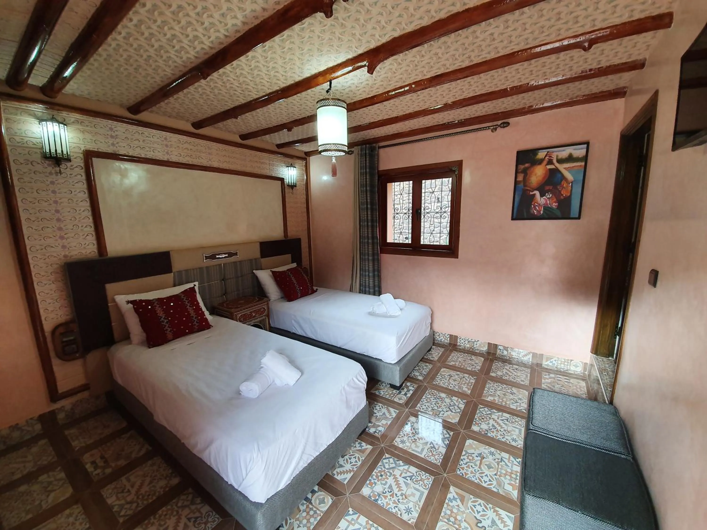 Photo of the whole room, Bed in Dar Assarou - Toubkal National Park Lodge