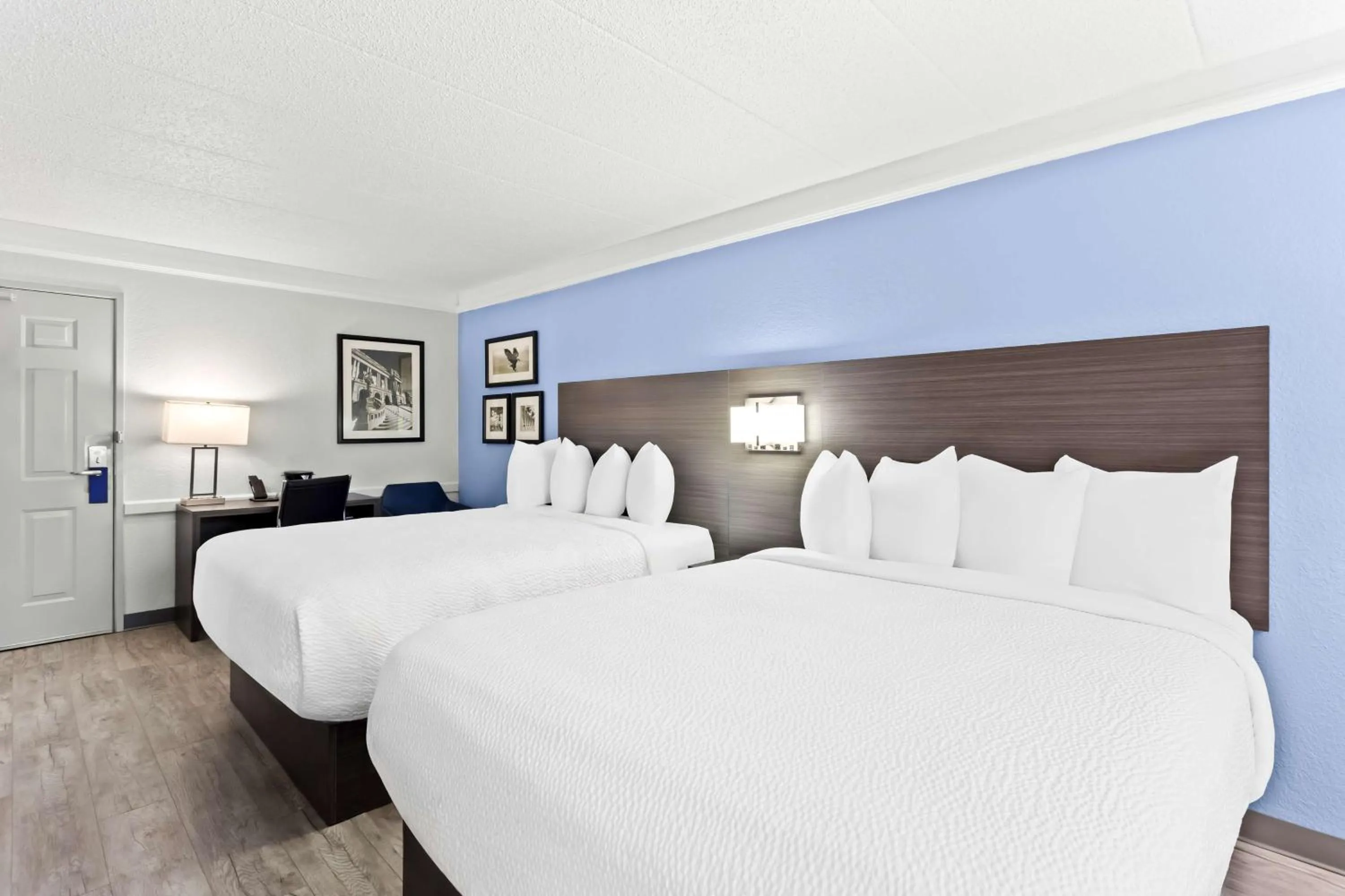 Bedroom, Bed in Best Western Schaumburg – O’Hare NW