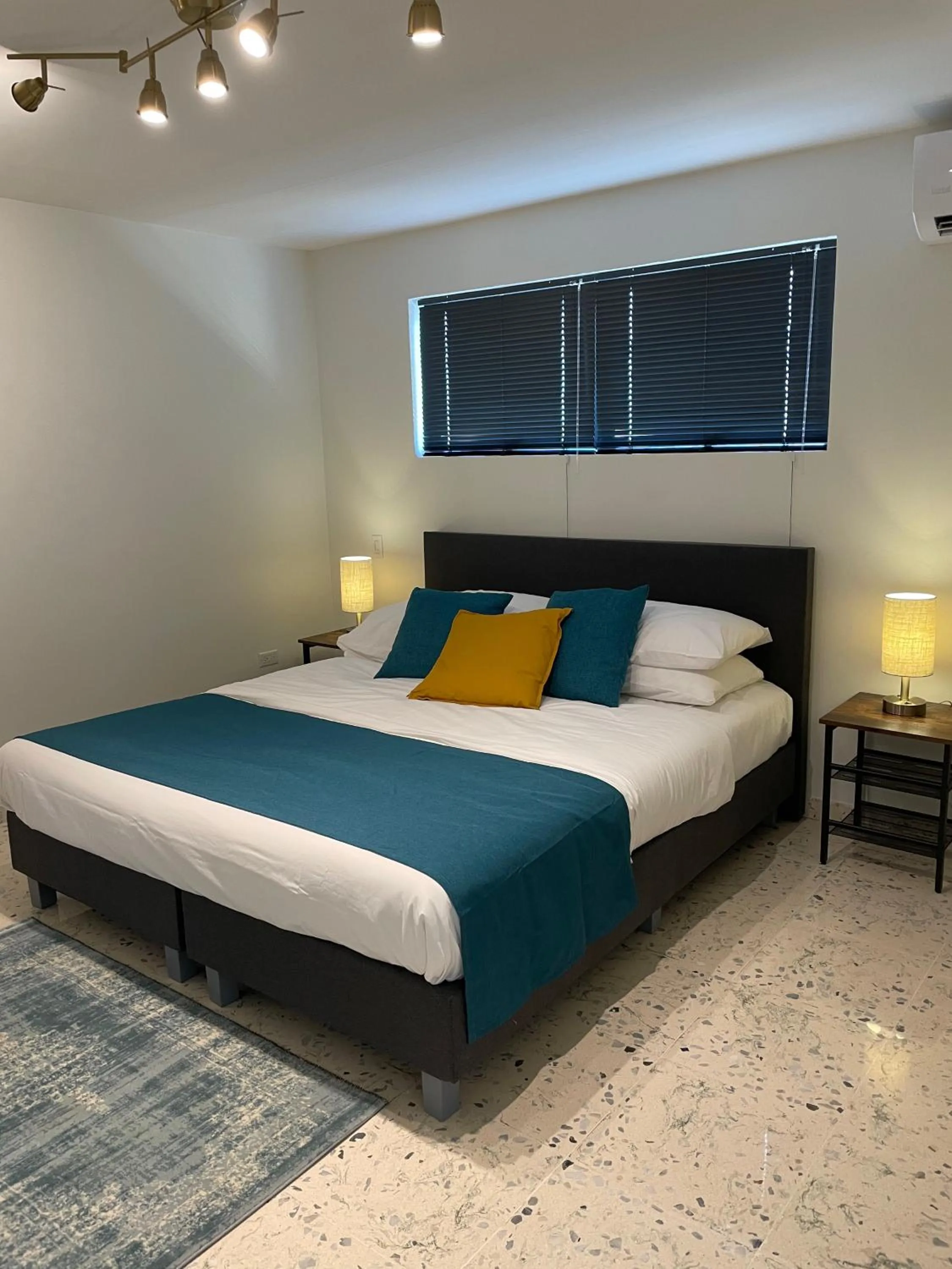 Bed in Vistalmar Ocean Suites