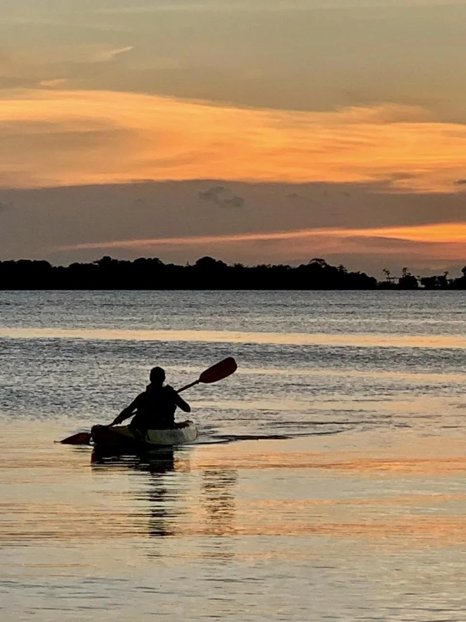Canoeing in Vistalmar Ocean Suites