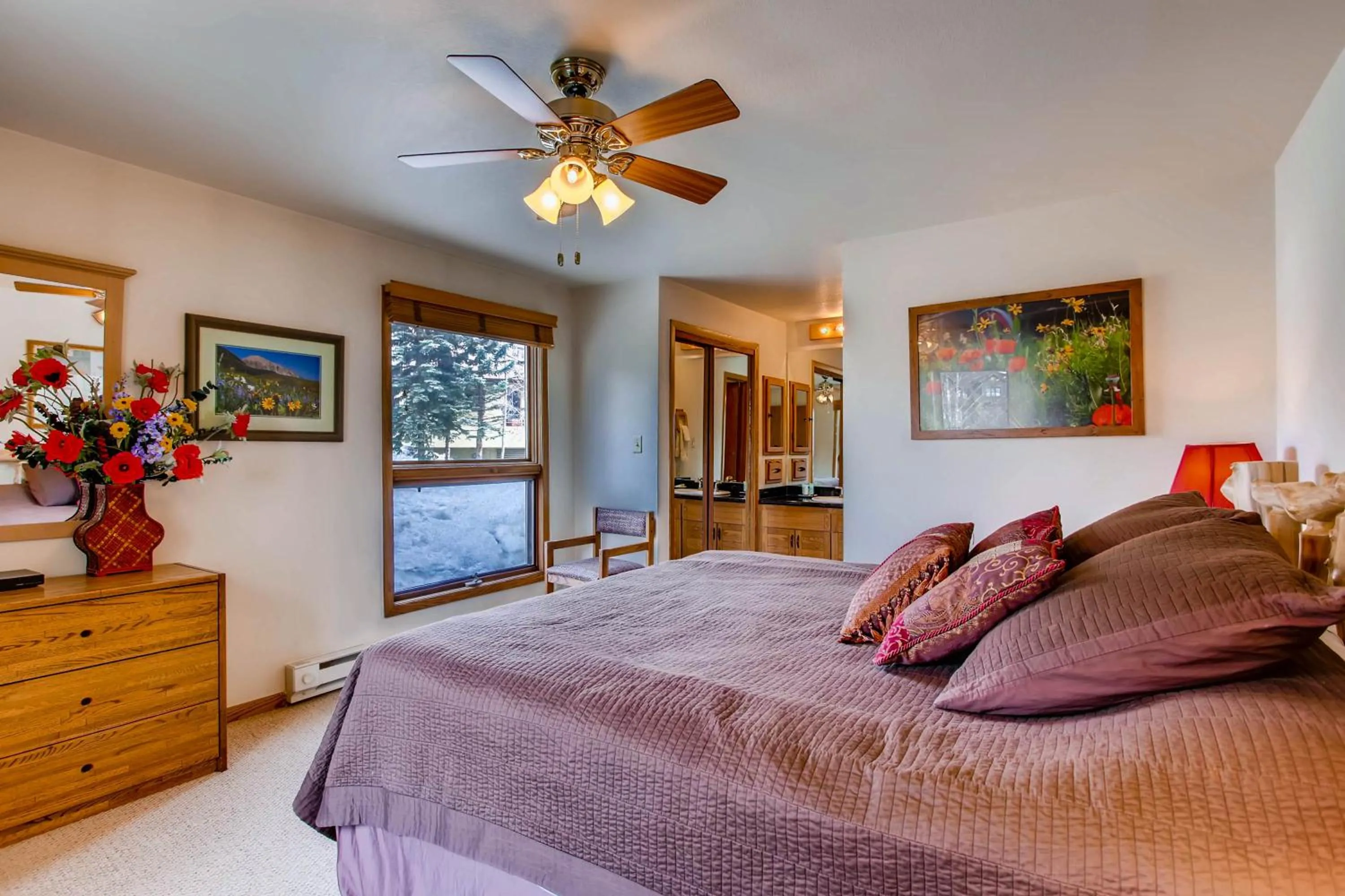 Bed in The Plaza Condominiums by Crested Butte Mountain Resort