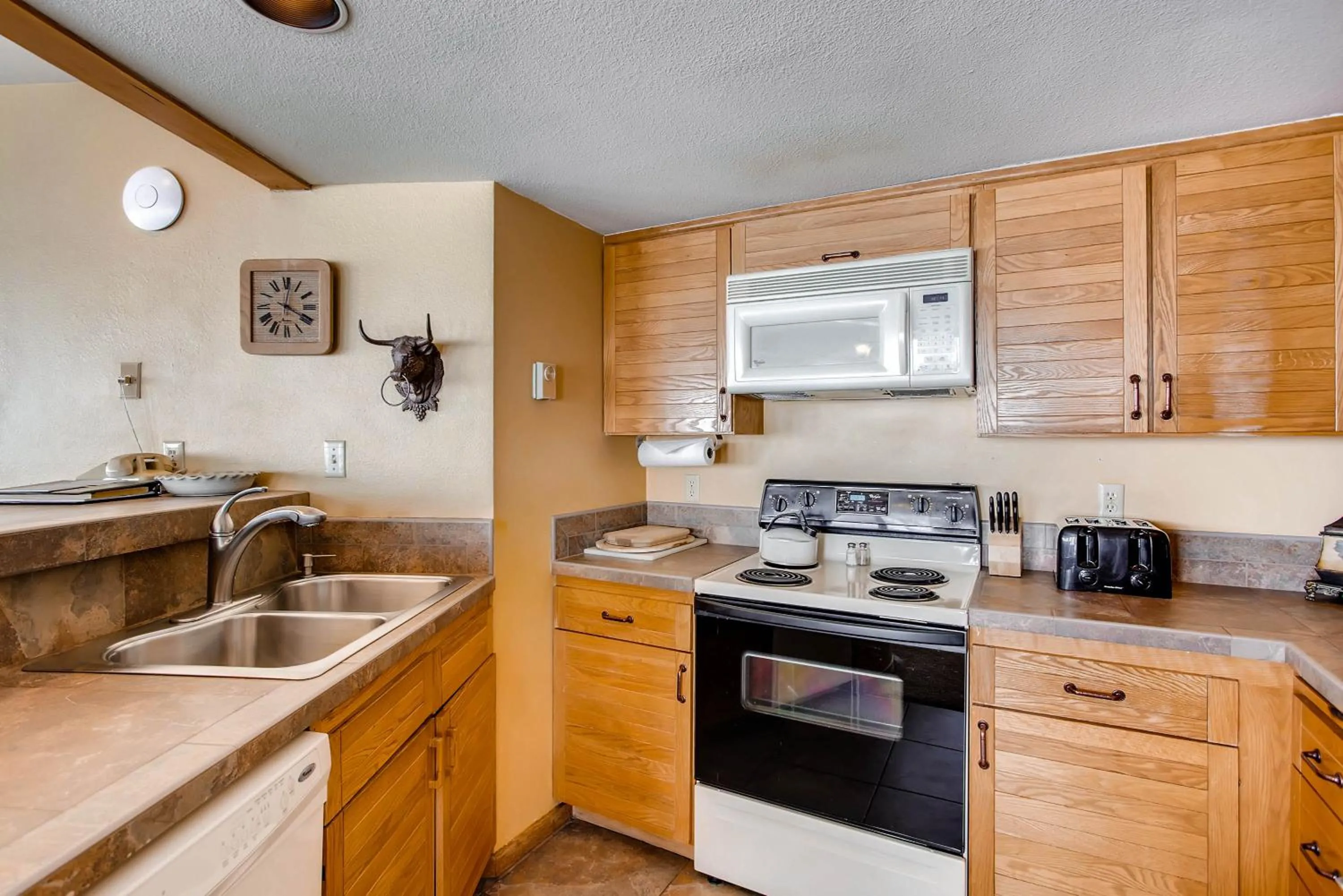 The Plaza Condominiums by Crested Butte Mountain Resort