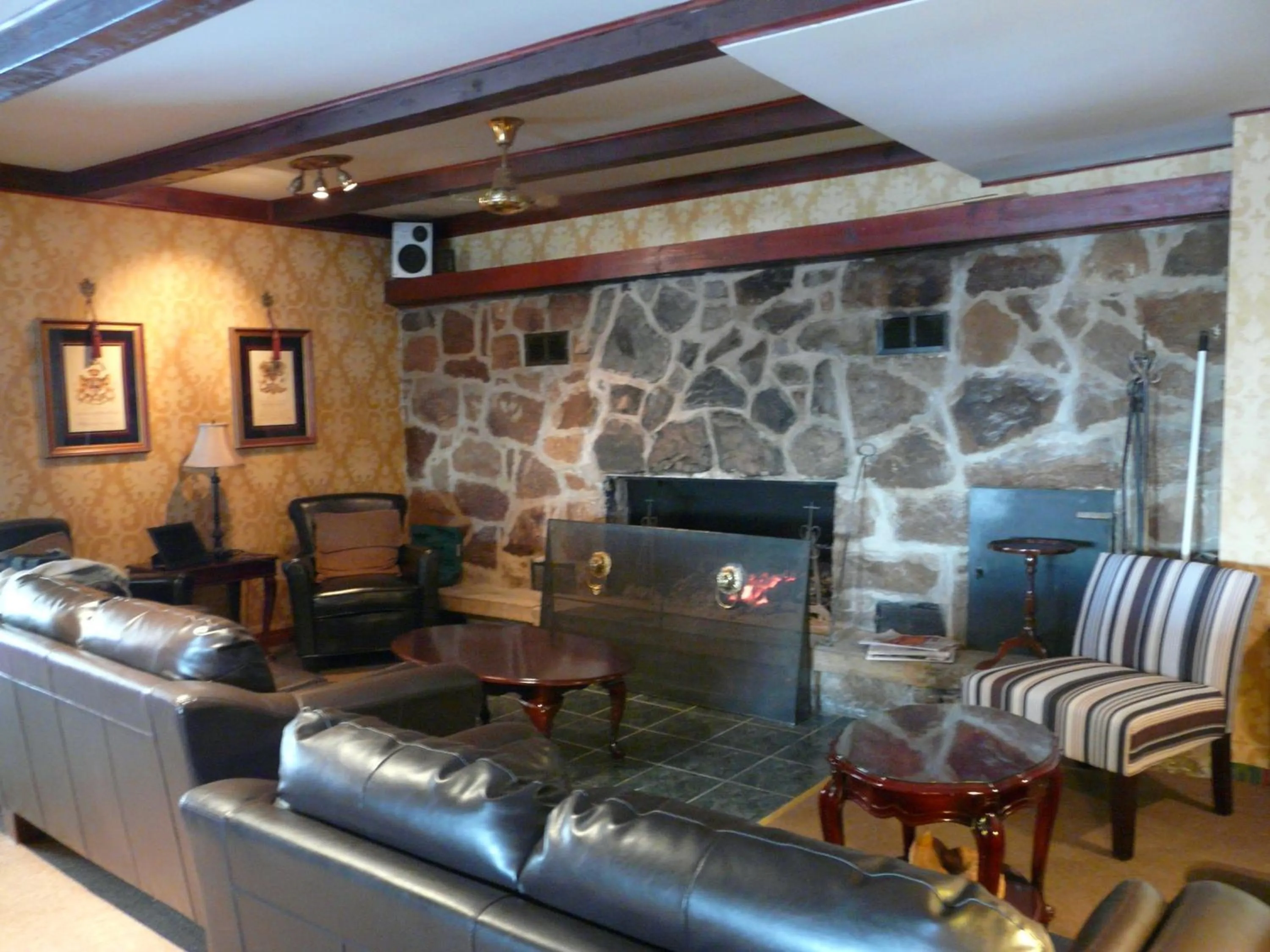 Lounge or bar in Auberge des Gallant