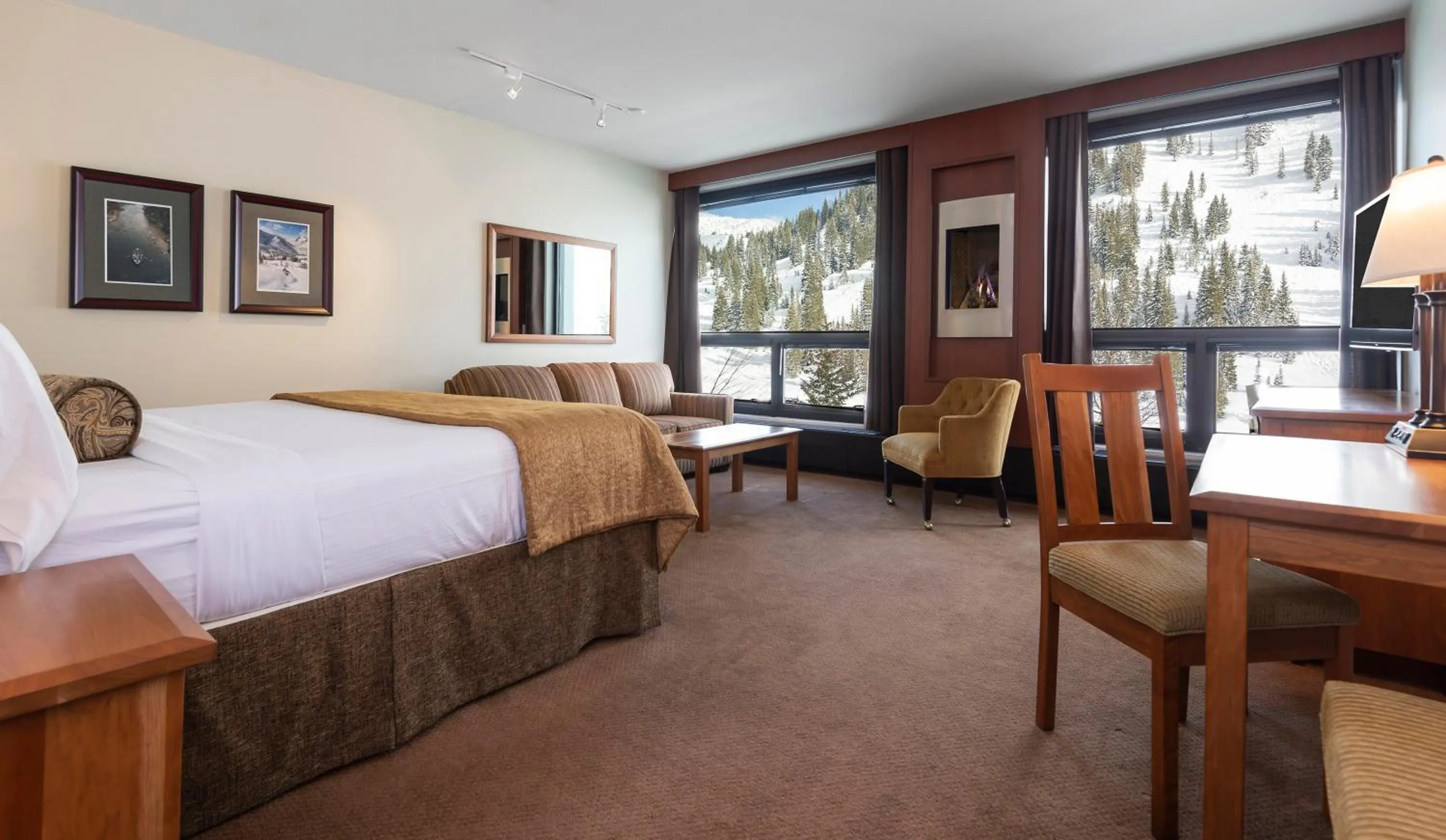 Bed in Alta's Rustler Lodge