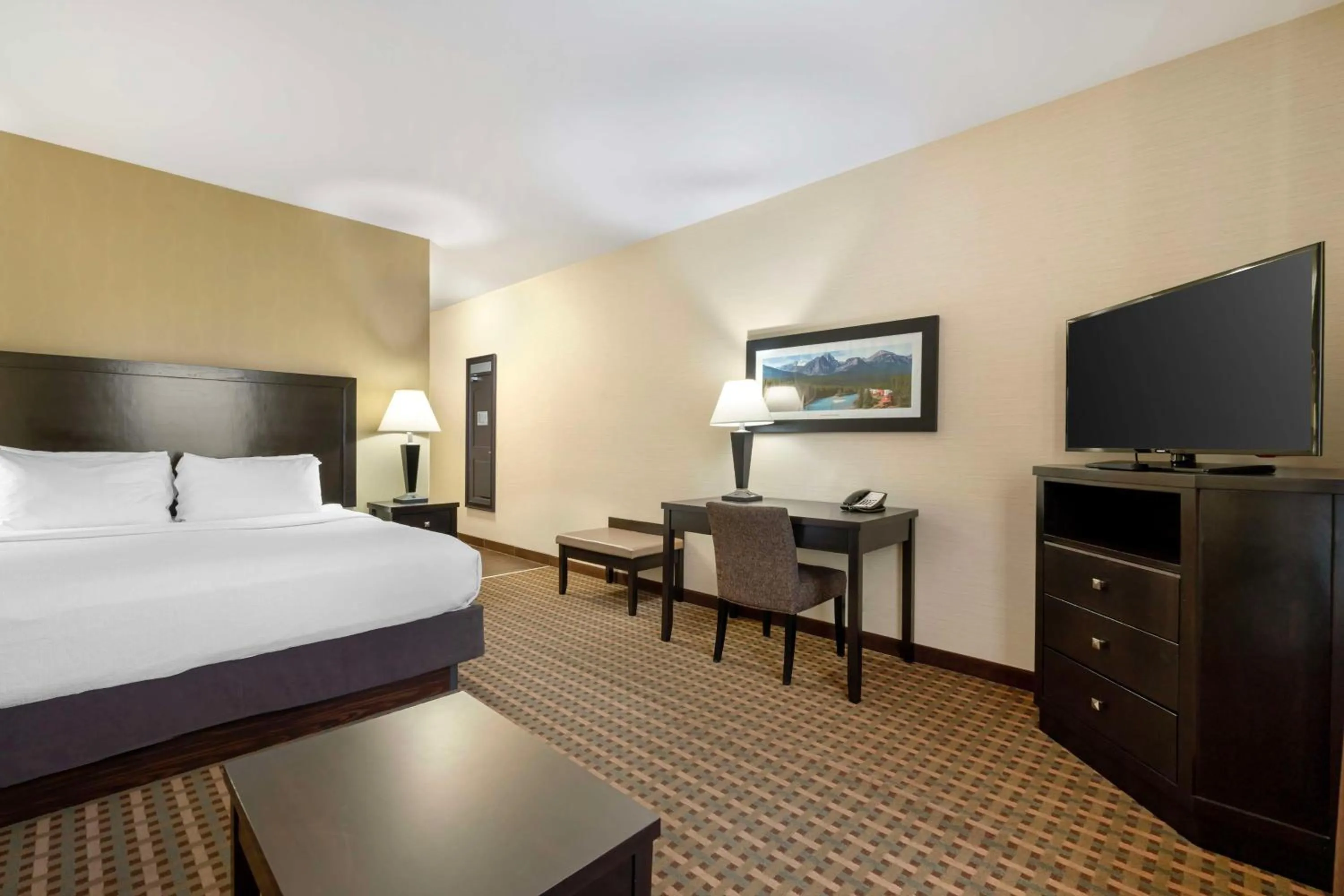 Bedroom, Bed in Best Western Pacific Inn