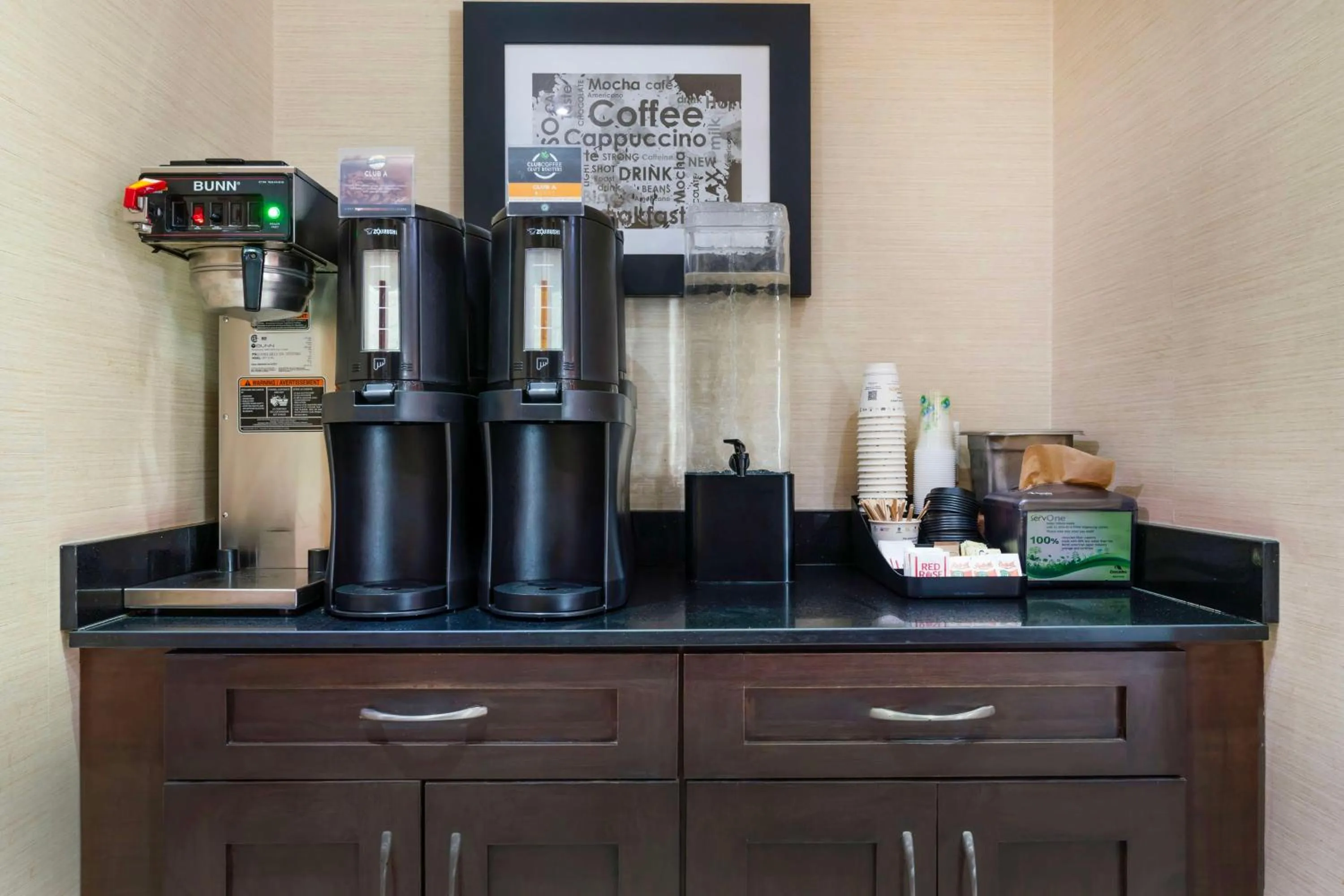 Breakfast in Best Western Pacific Inn