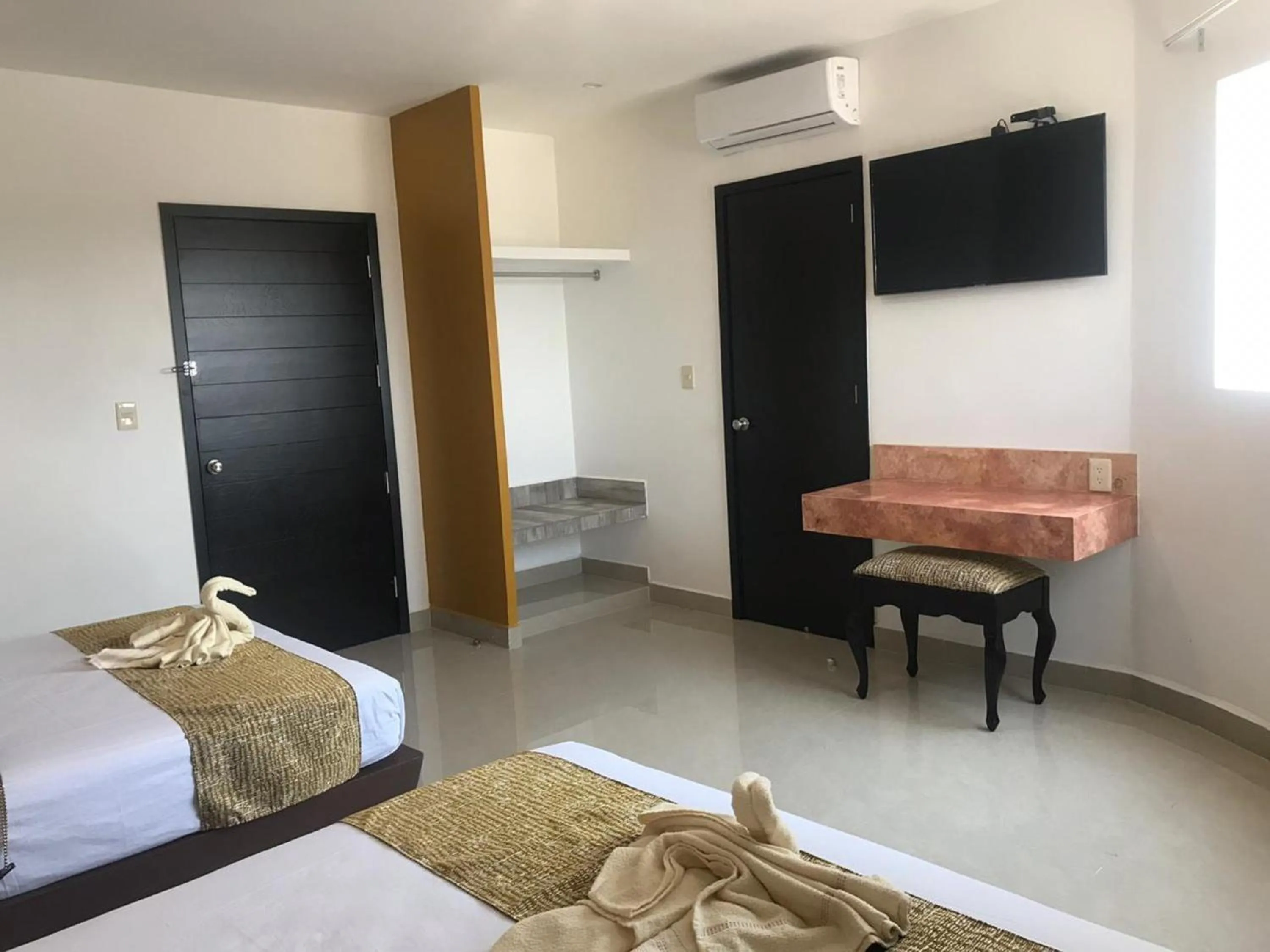 Photo of the whole room, Bed in Hotel Maria del Rocio