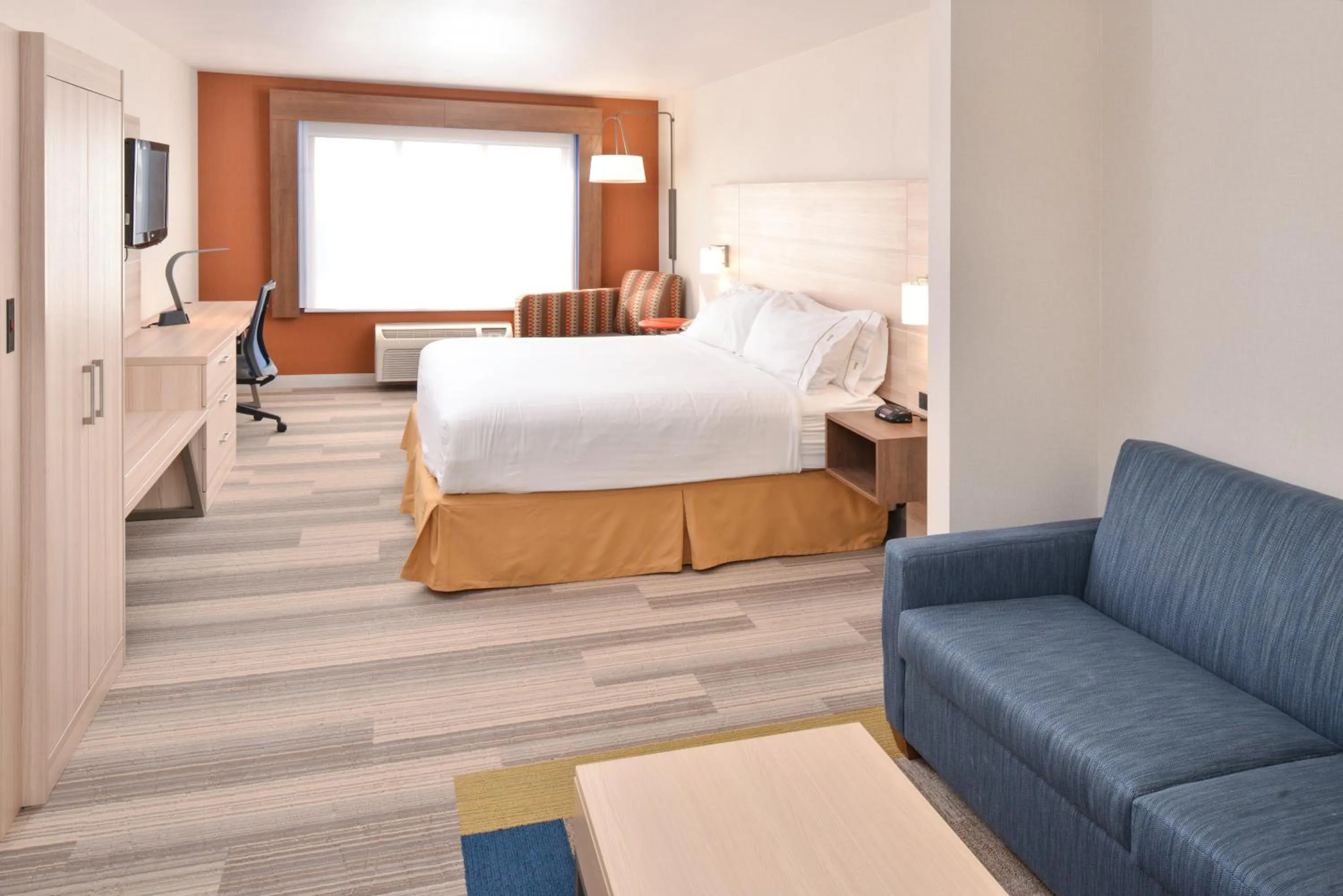 Photo of the whole room in Holiday Inn Express & Suites San Diego Otay Mesa, an IHG Hotel