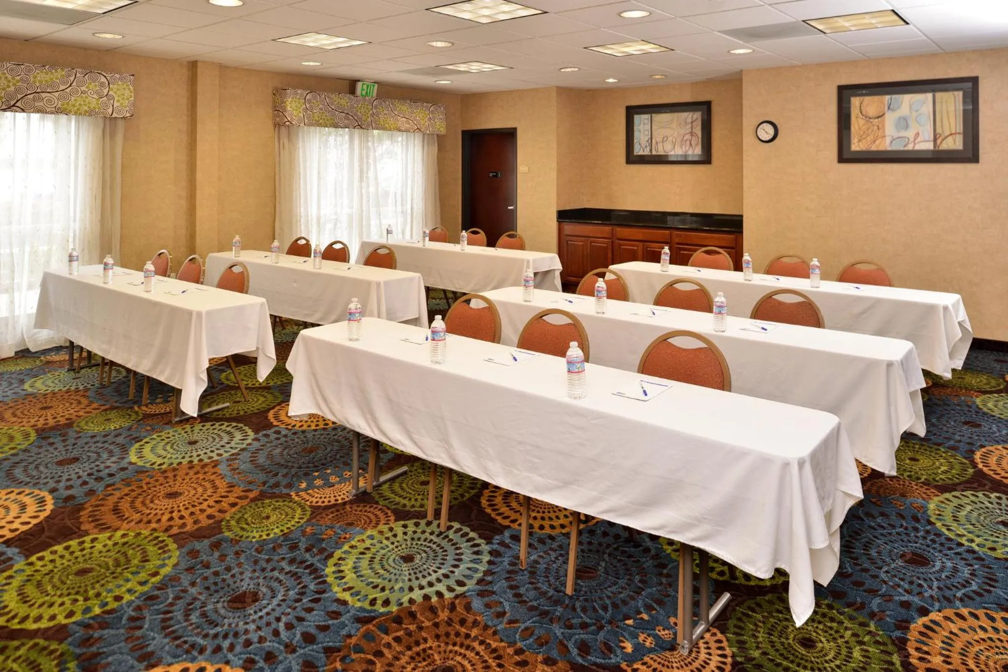 Meeting/conference room in Holiday Inn Express & Suites San Diego Otay Mesa, an IHG Hotel