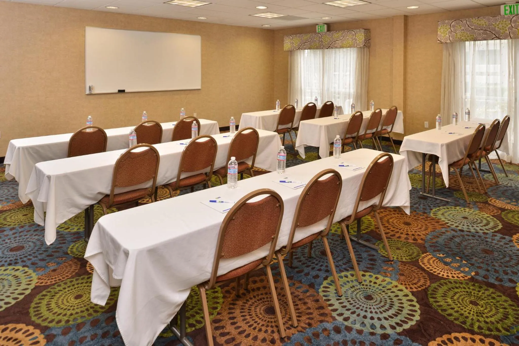 Meeting/conference room in Holiday Inn Express & Suites San Diego Otay Mesa, an IHG Hotel