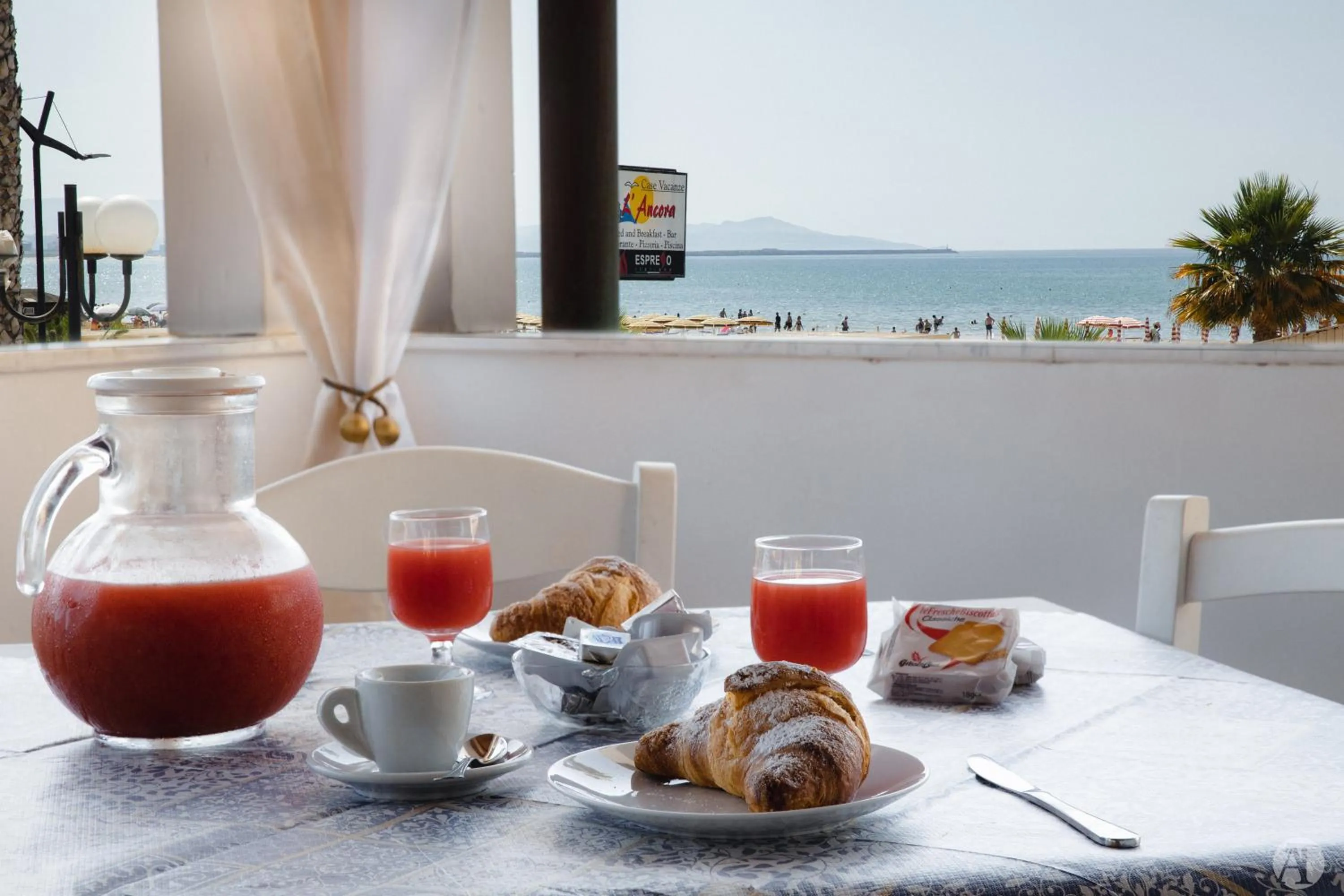 Restaurant/places to eat in Andrea Case Vacanze L'Ancora