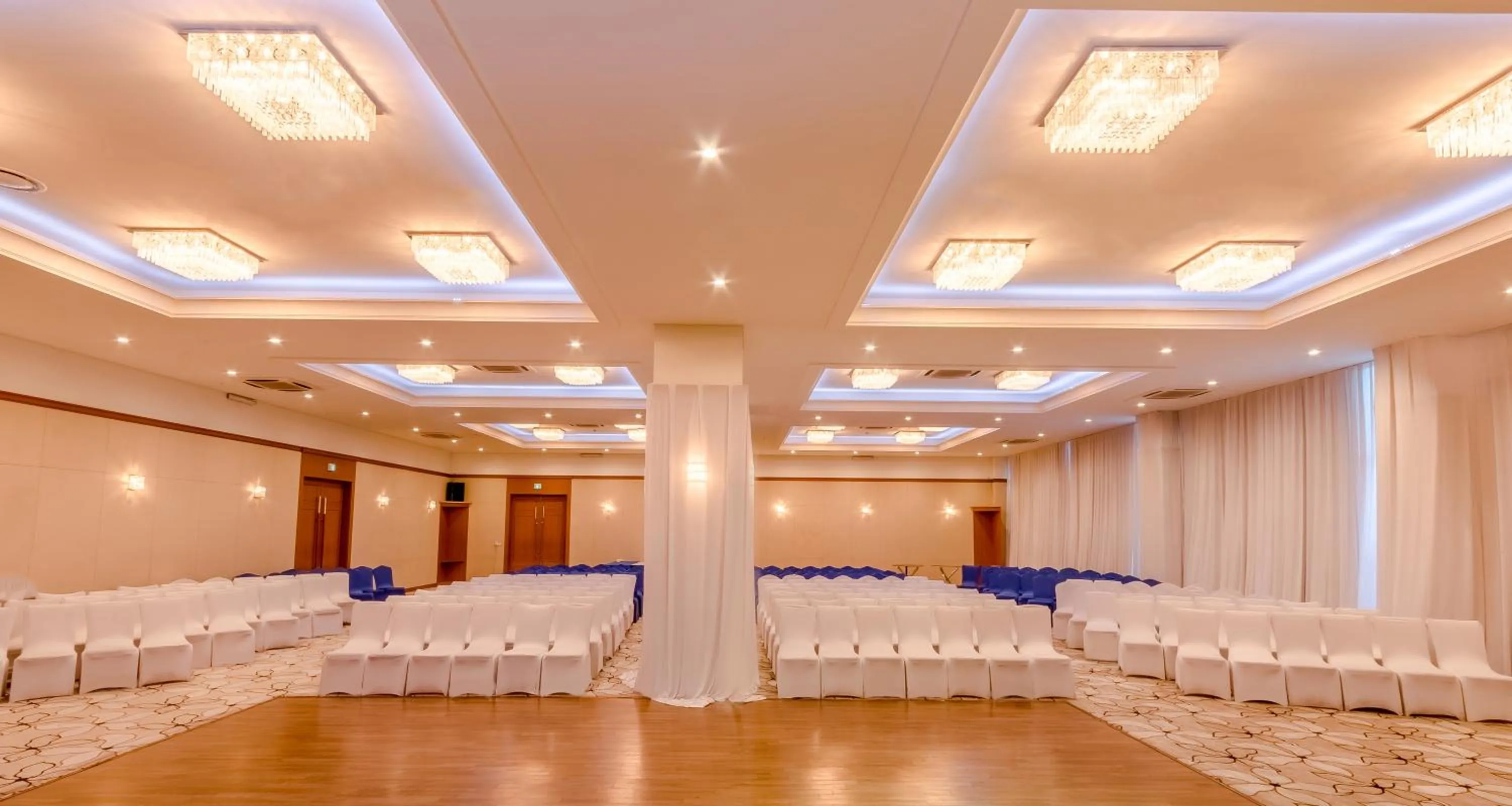 Banquet/Function facilities in The Blue Sky Hotel and Tower