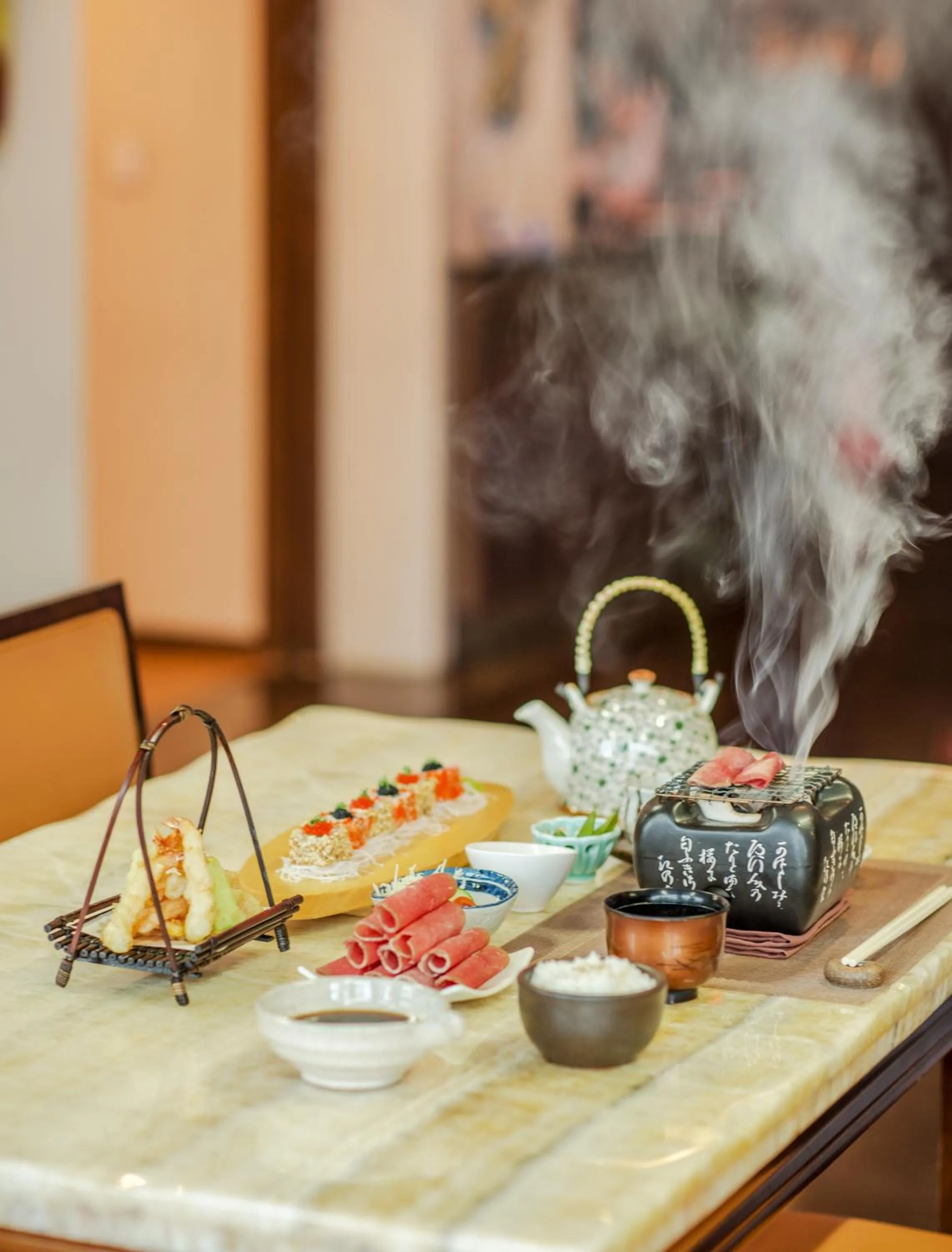 Restaurant/places to eat in The Blue Sky Hotel and Tower