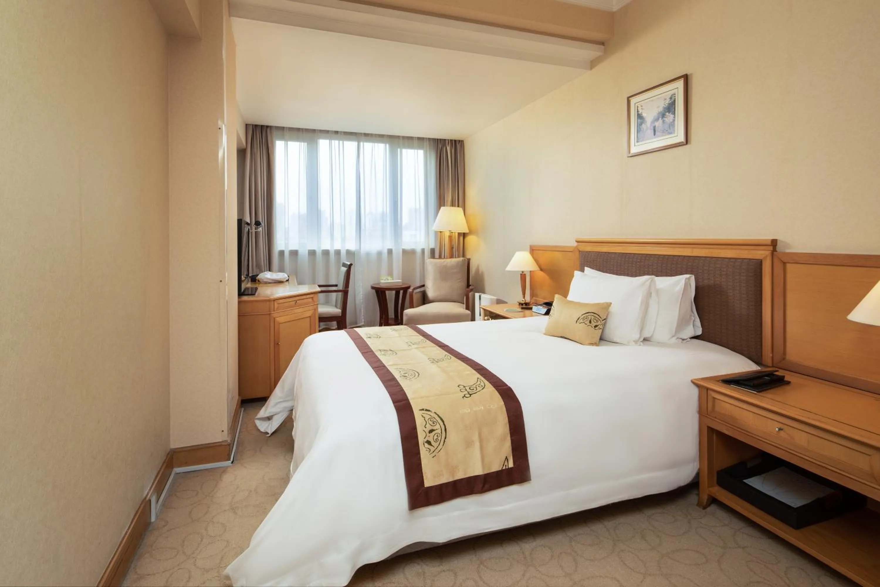 Bedroom, Bed in Mason Hotel